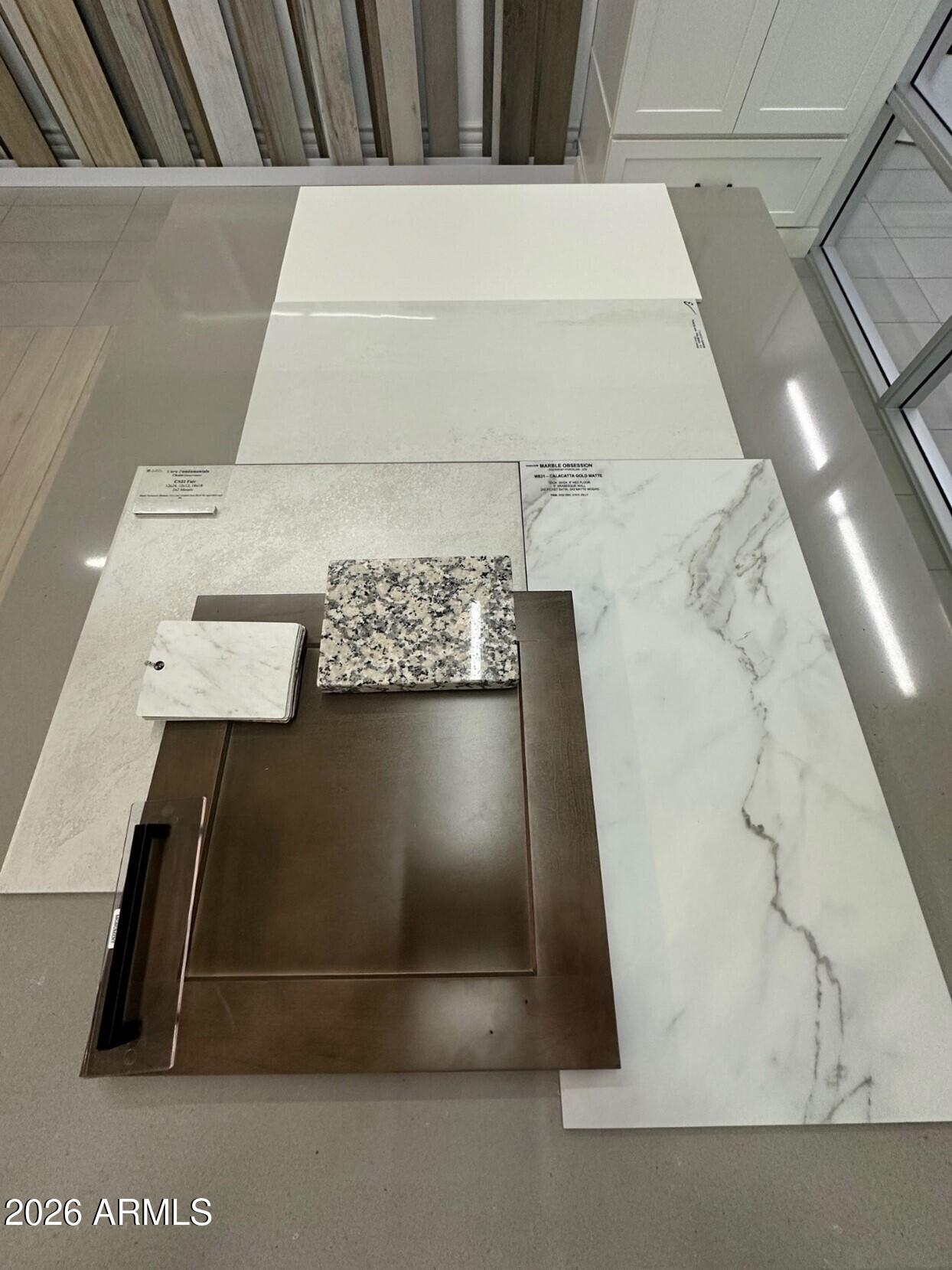 18363 W YAVAPAI Street