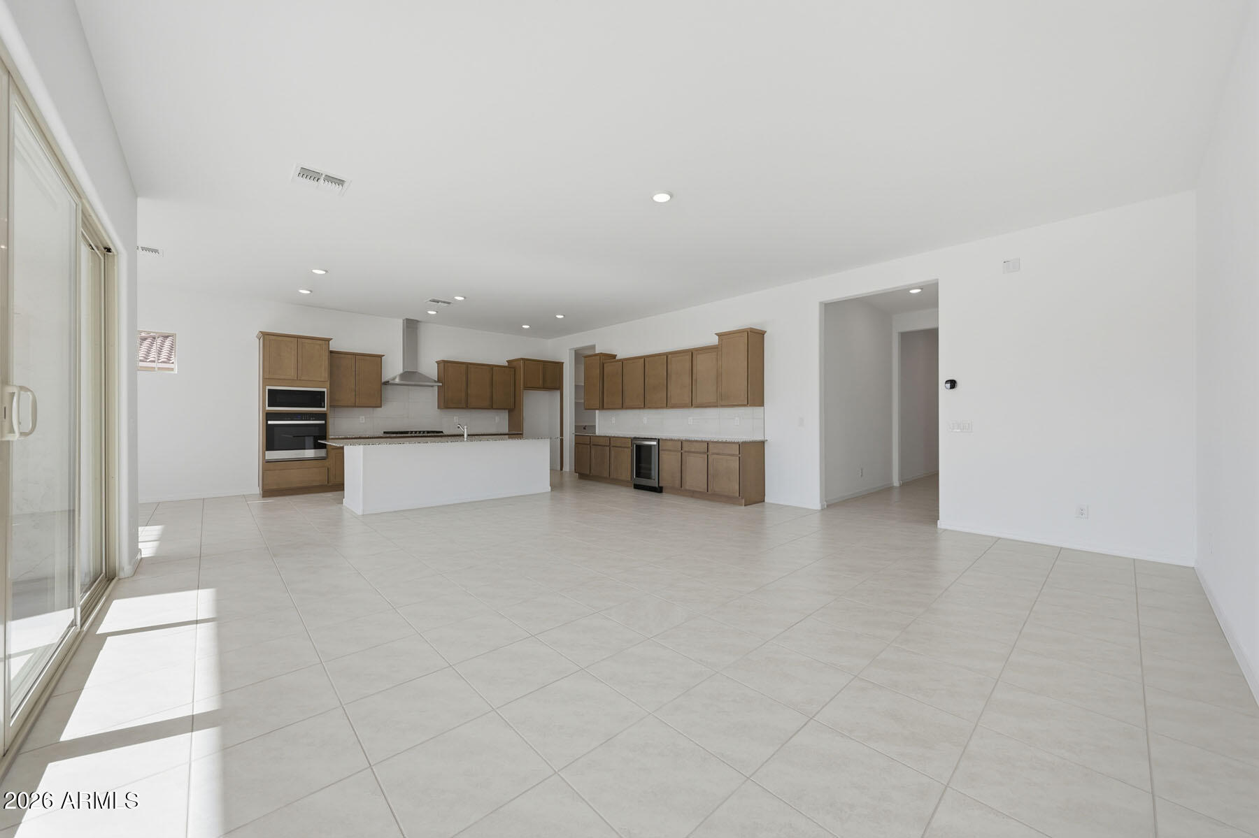 18363 W YAVAPAI Street