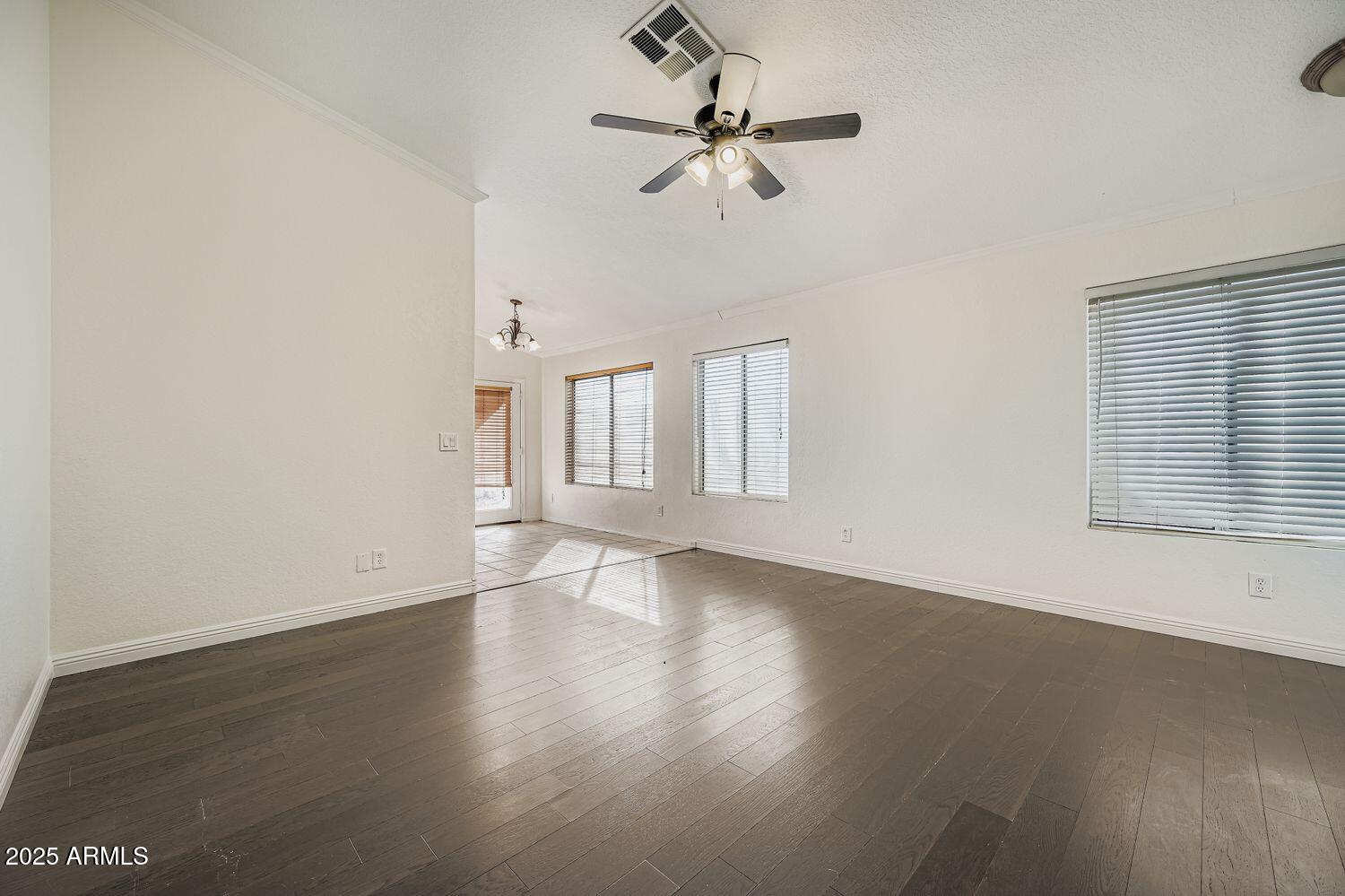 4035 W ROSE GARDEN Lane