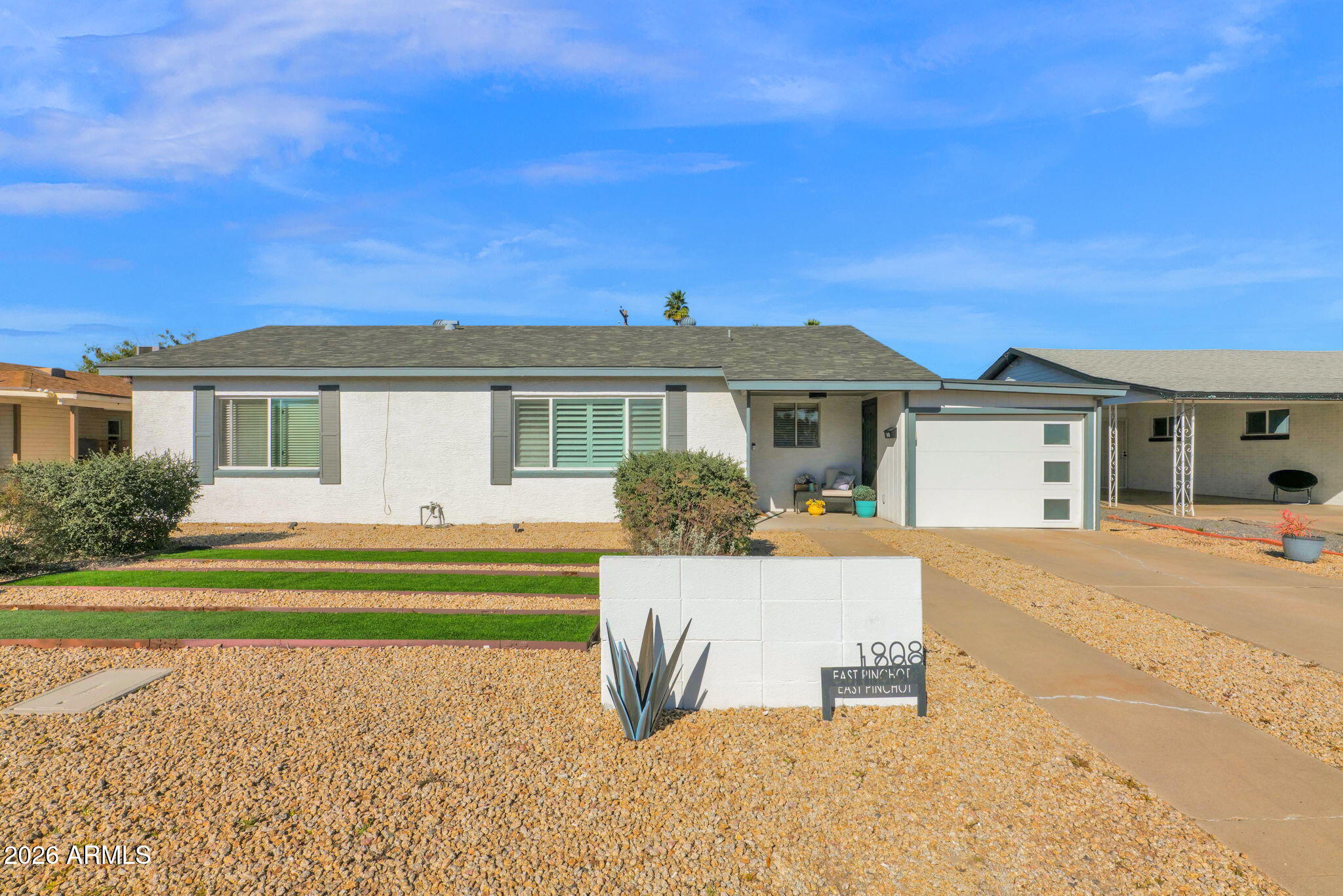 1908 E Pinchot Avenue 1908 Ea