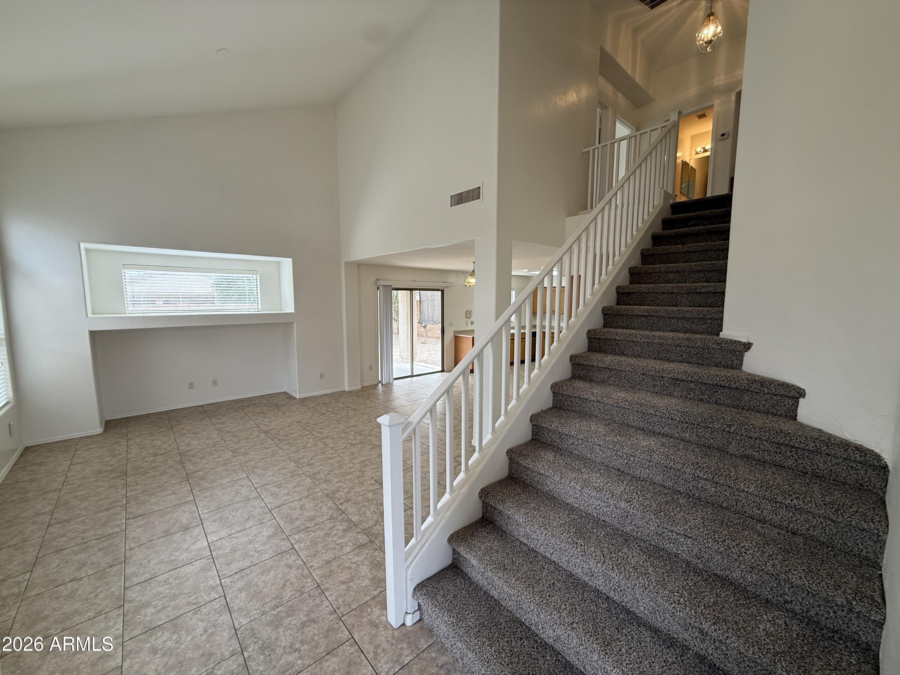 17019 W NORTHAMPTON Road