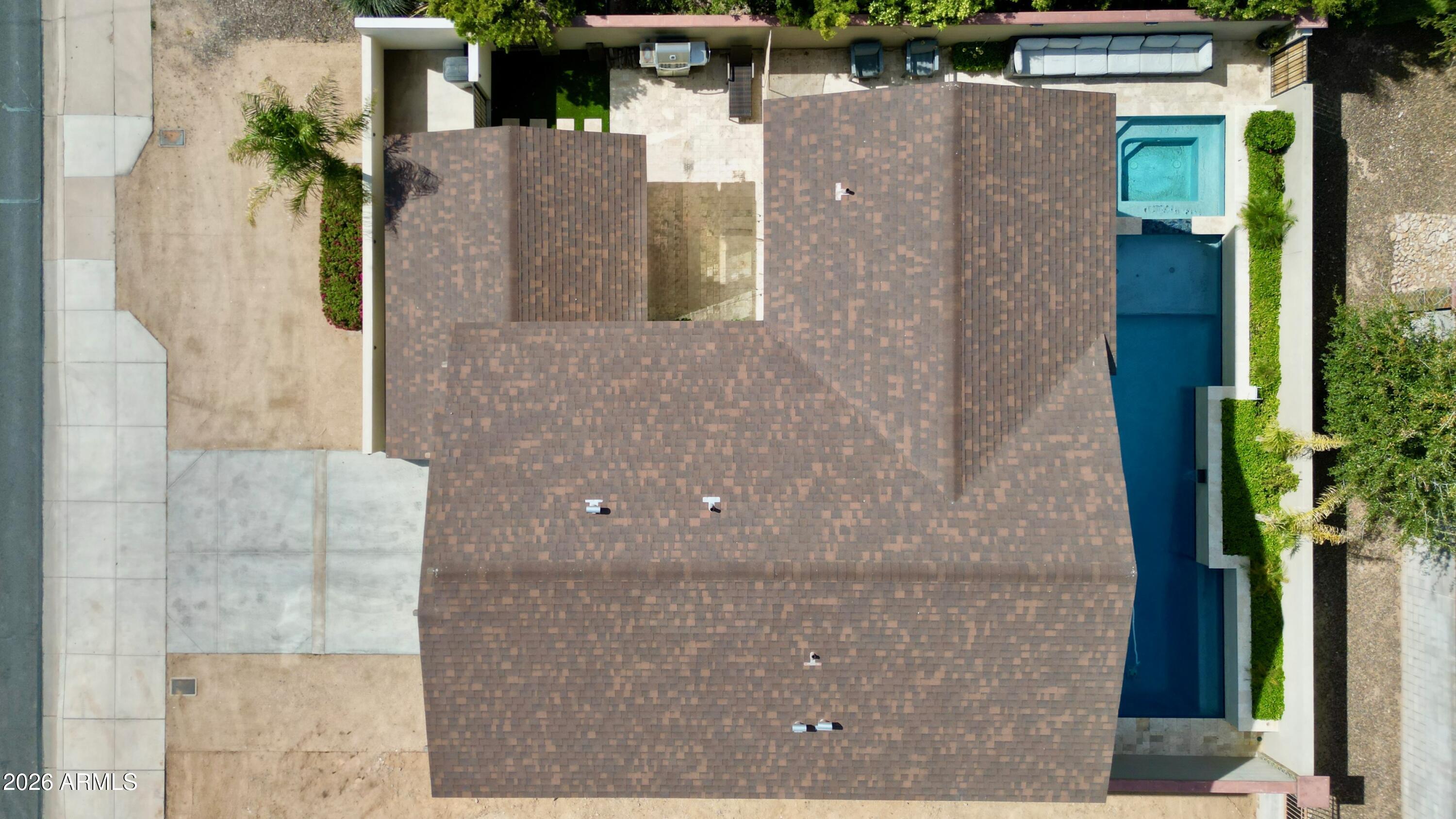 1910 E MISSOURI Avenue