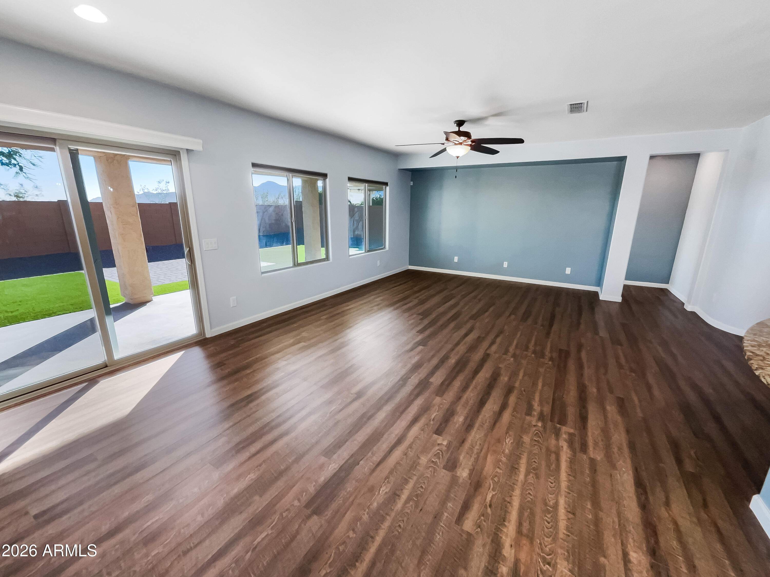 19885 N 259TH Avenue