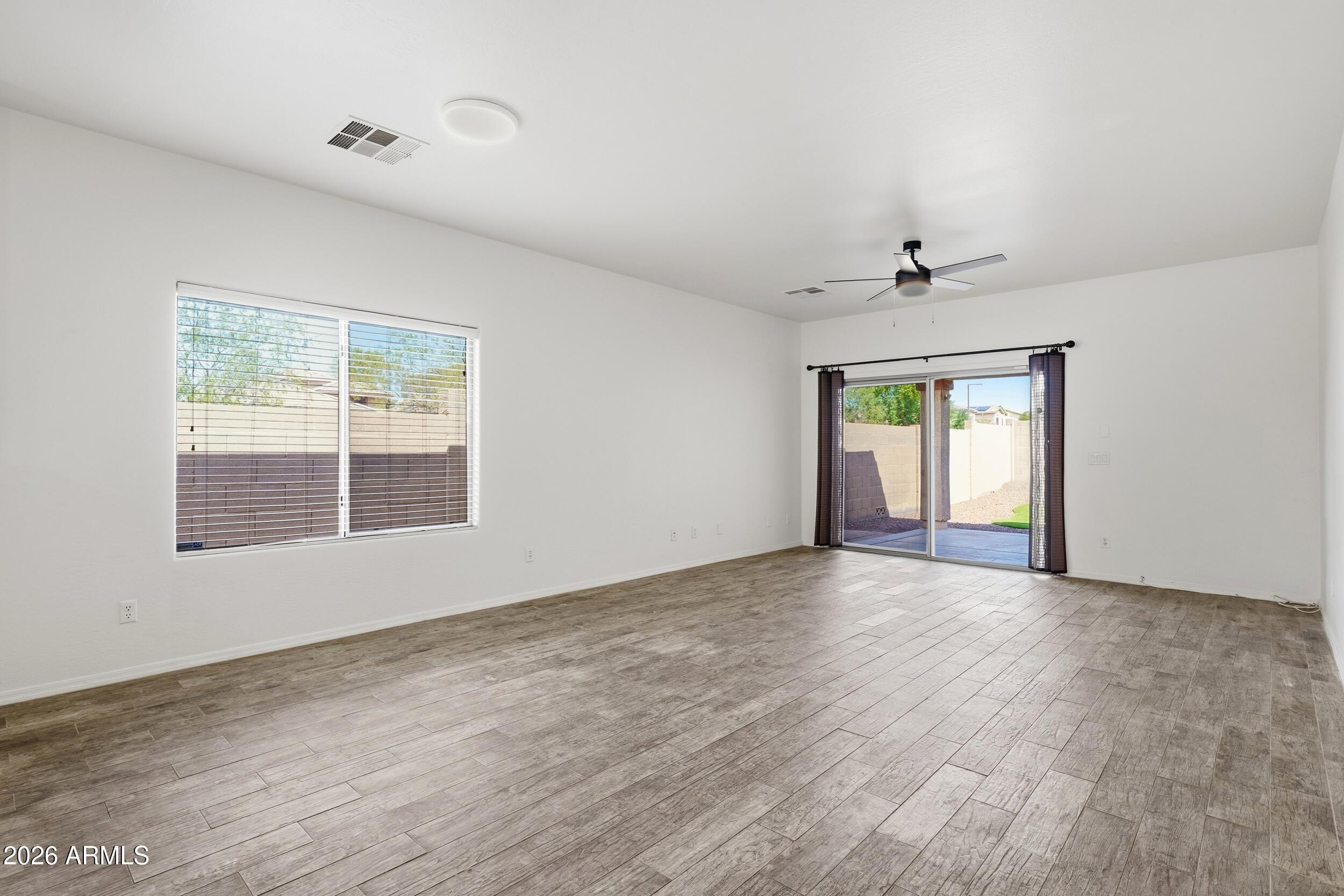 334 W RIO Drive
