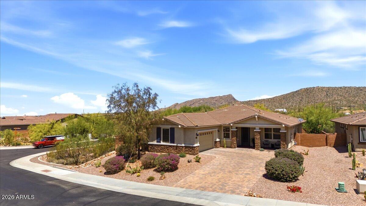 Golden Barrel Place At Dove Mountain - Residential