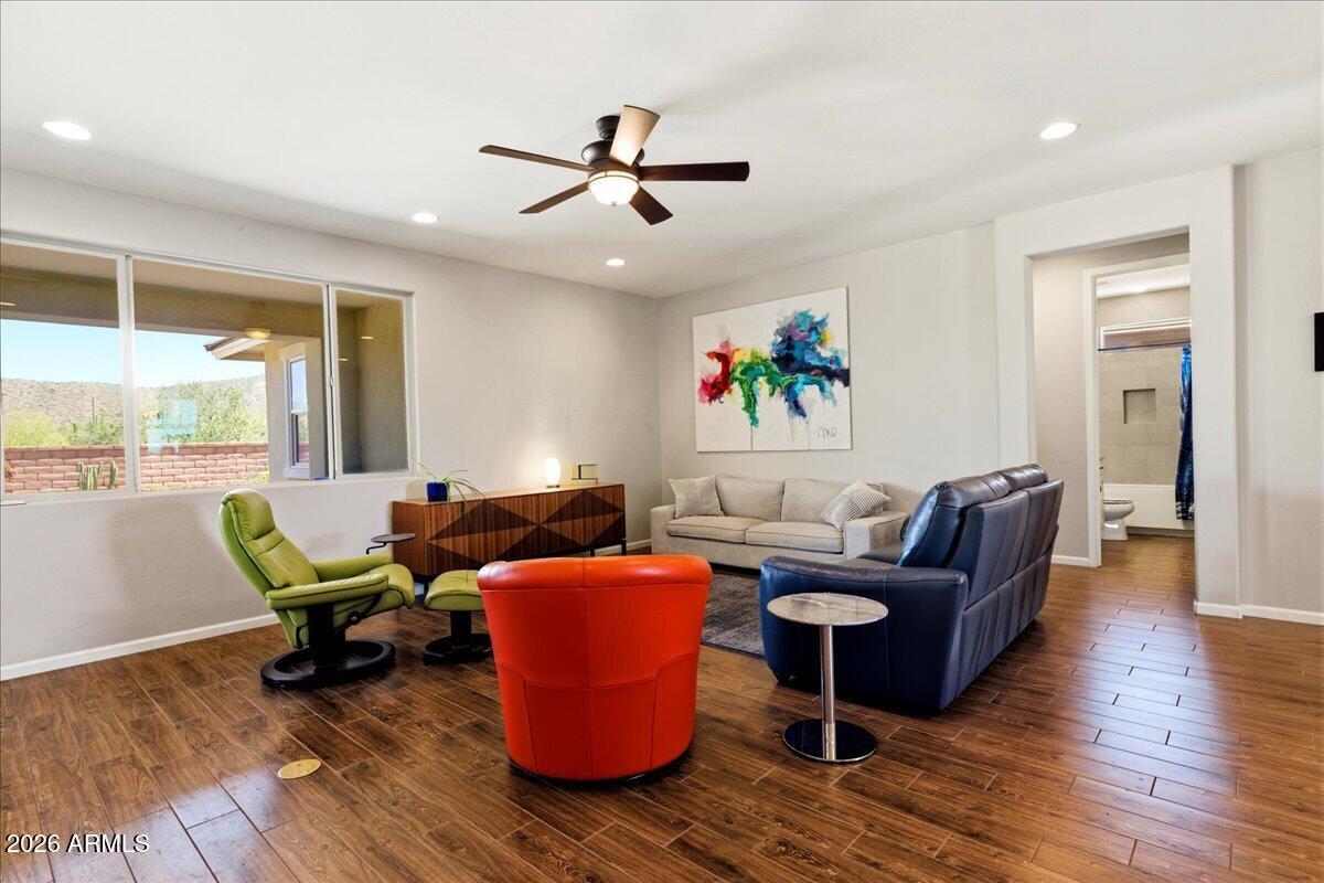 Golden Barrel Place At Dove Mountain - Residential