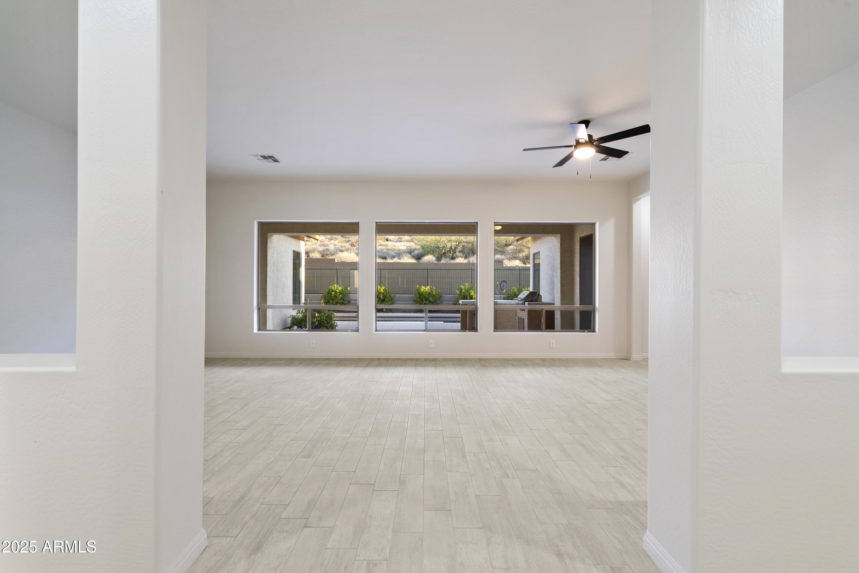 3551 W HIDDEN MOUNTAIN Lane