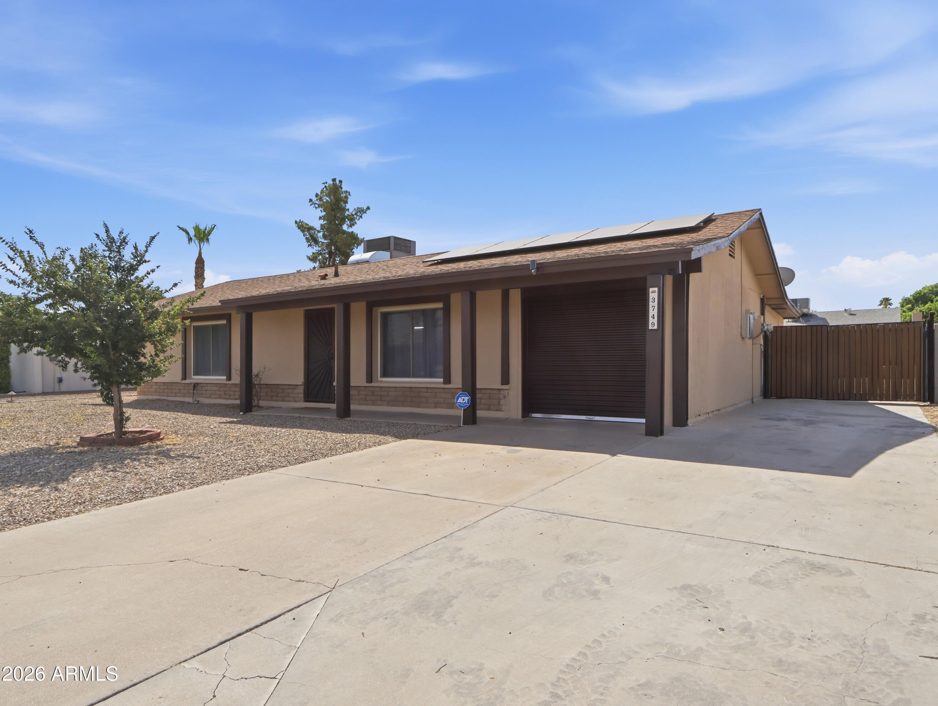 3749 W DAILEY Street