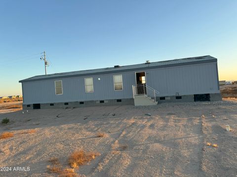 A home in Tonopah