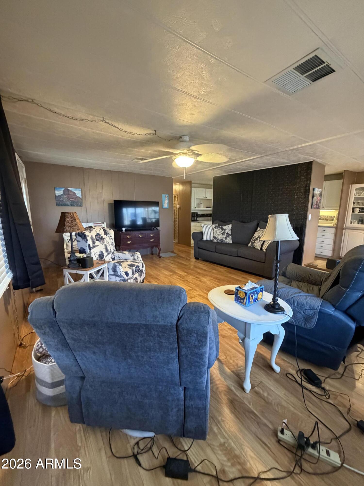 201 S Greenfield Road 18