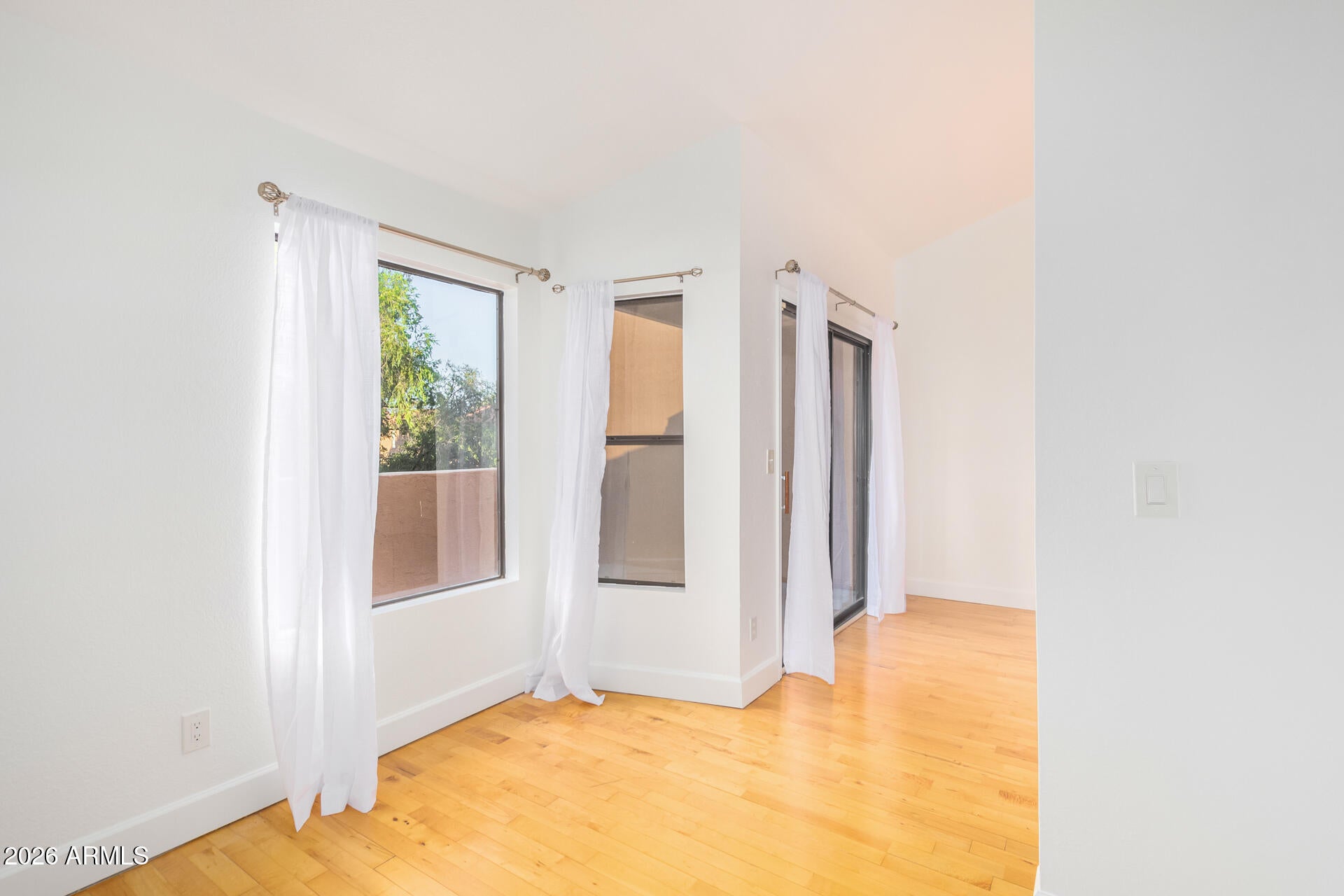5640 E Bell Road Unit 1100