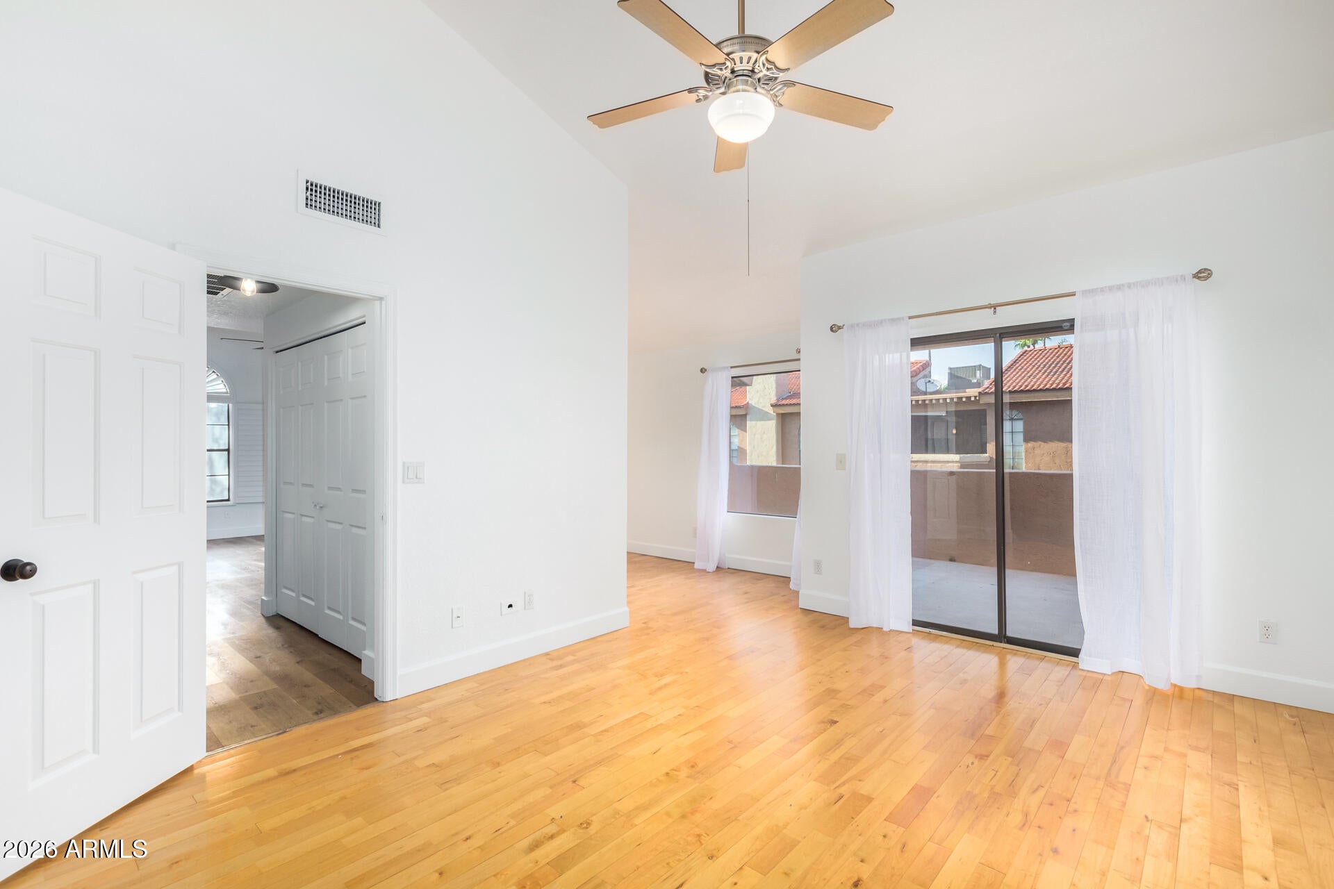 5640 E Bell Road Unit 1100