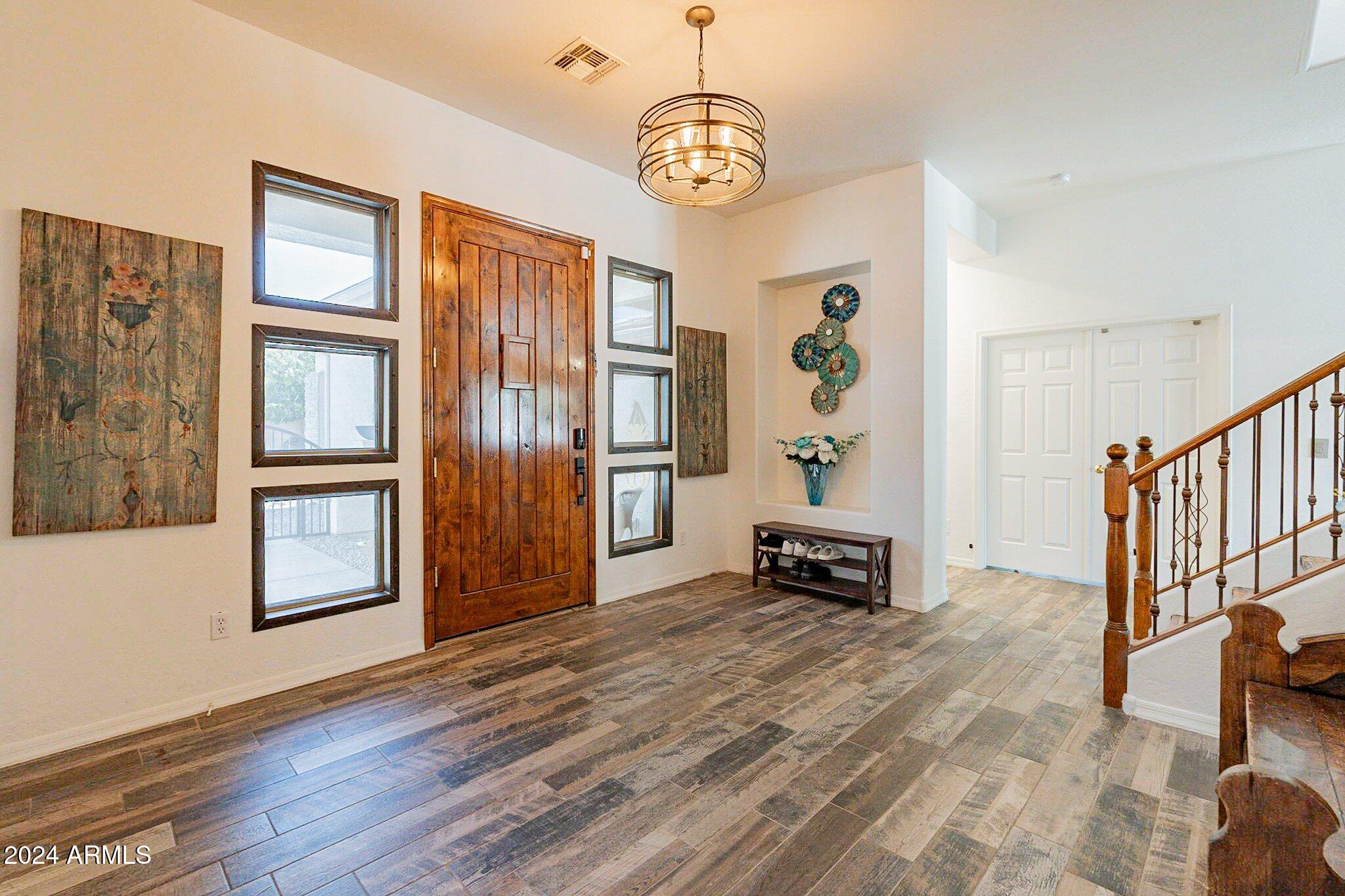 3806 E TAURUS Place