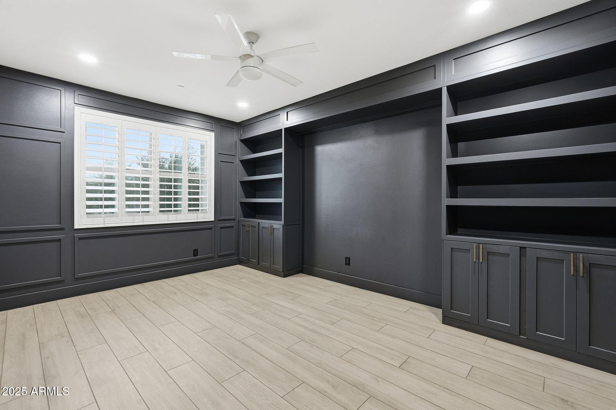 13182 W CRESTVALE Drive