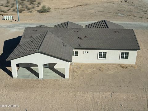 A home in Tonopah