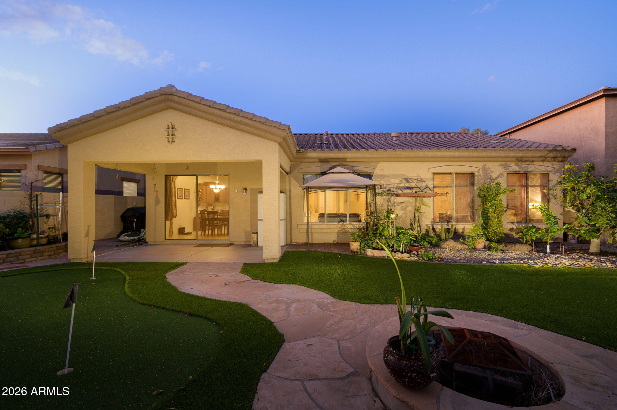 17223 W YOUNG Street