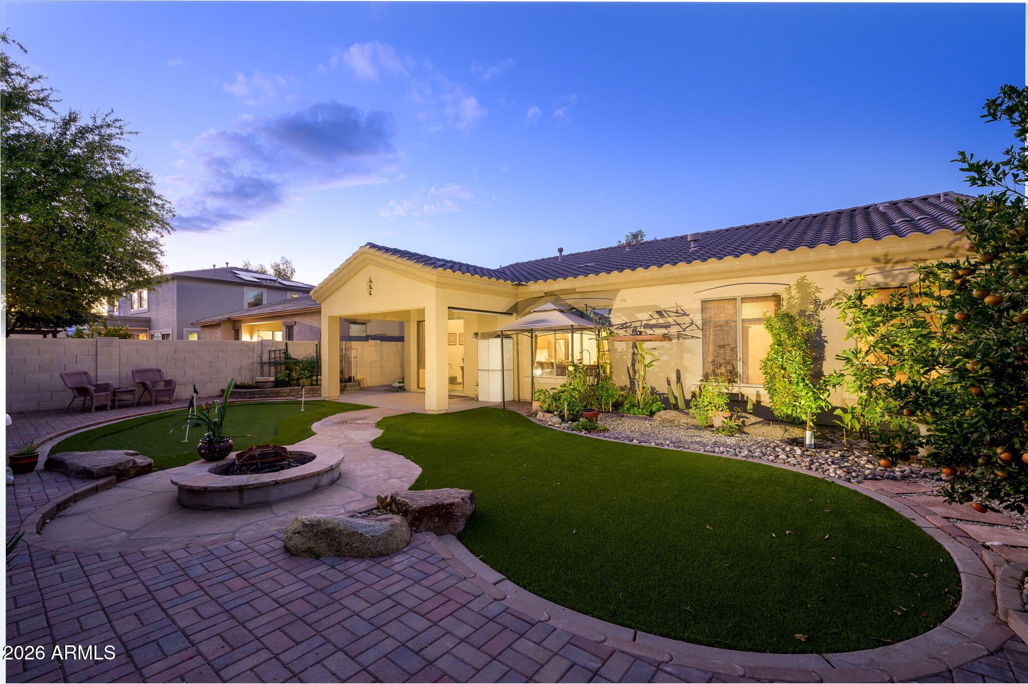 17223 W YOUNG Street