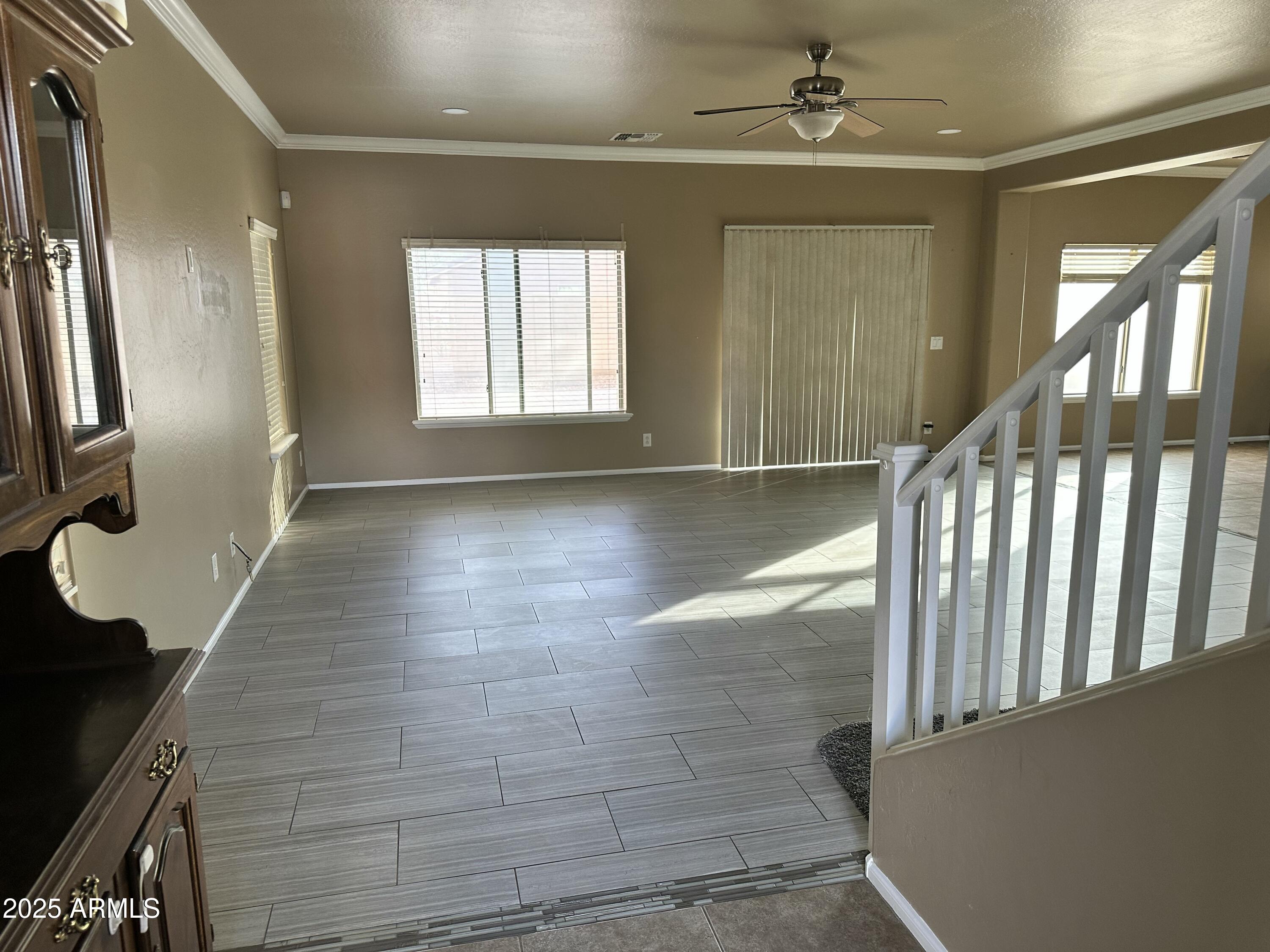 44443 W KNAUSS Drive