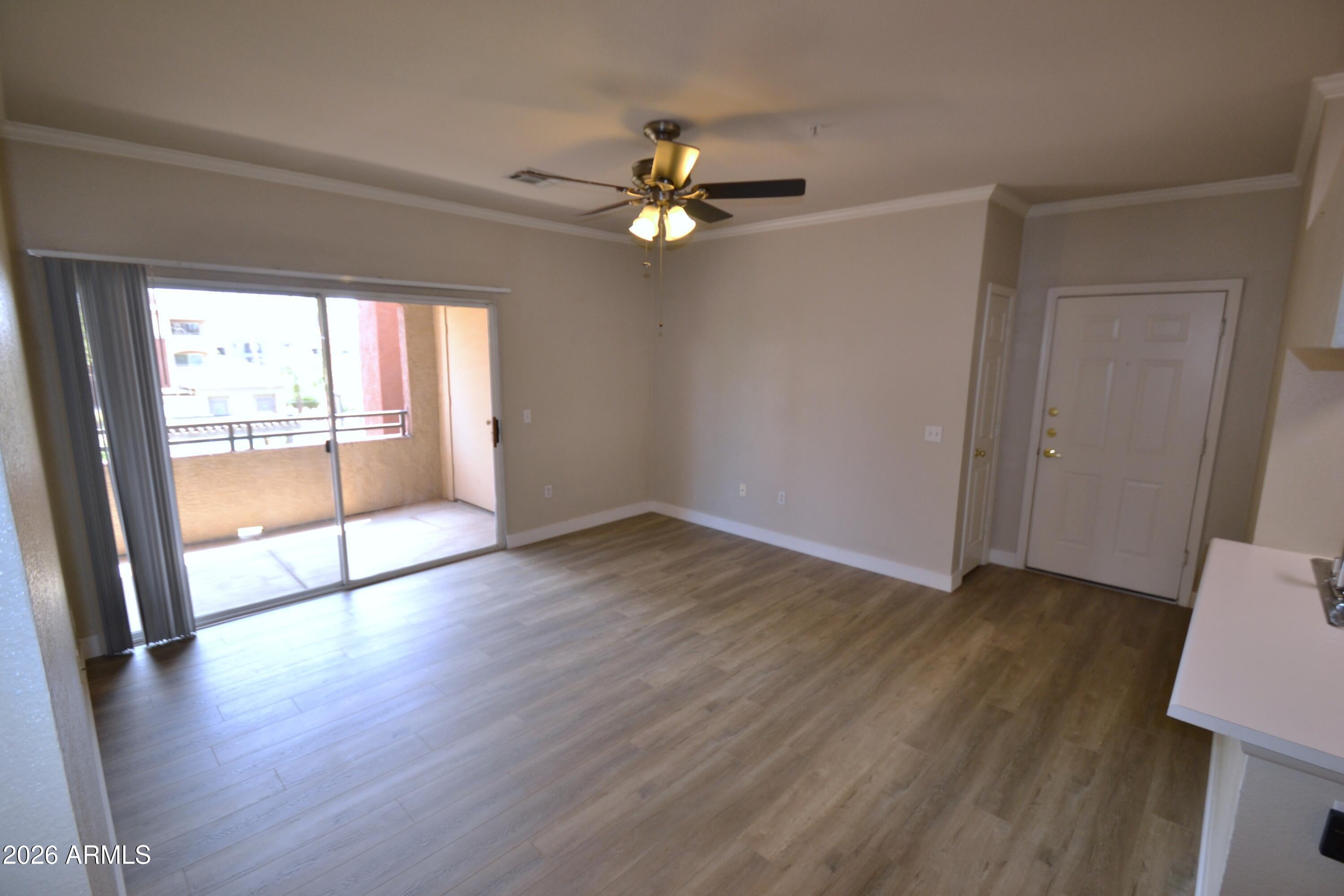 5401 E VAN BUREN Street 2046