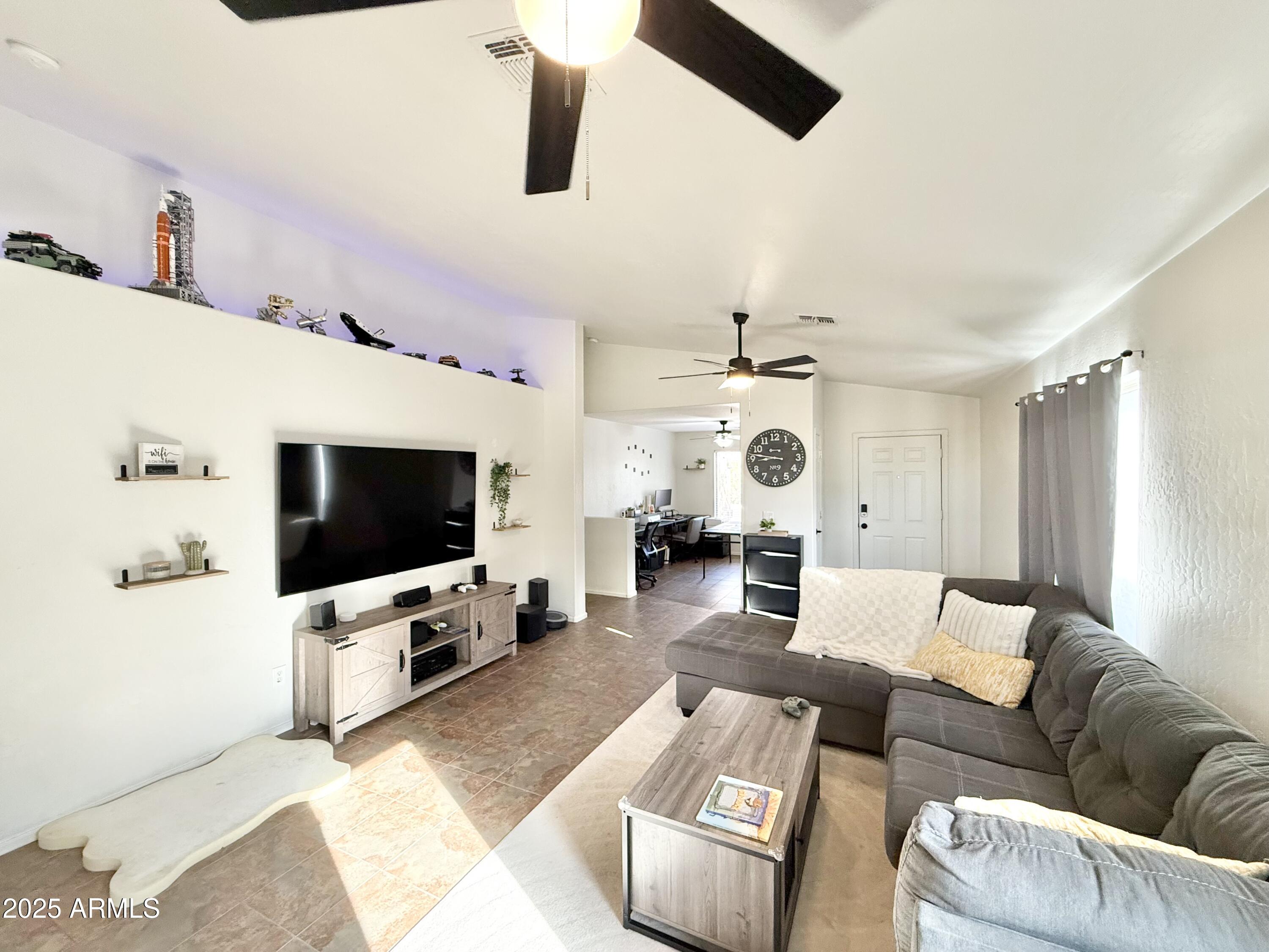 13737 W BERRIDGE Lane