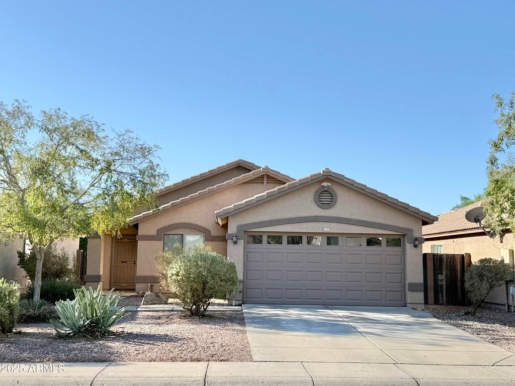 Photo of 13737 W Berridge Lane, Litchfield Park, AZ 85340 (MLS # 6939582)