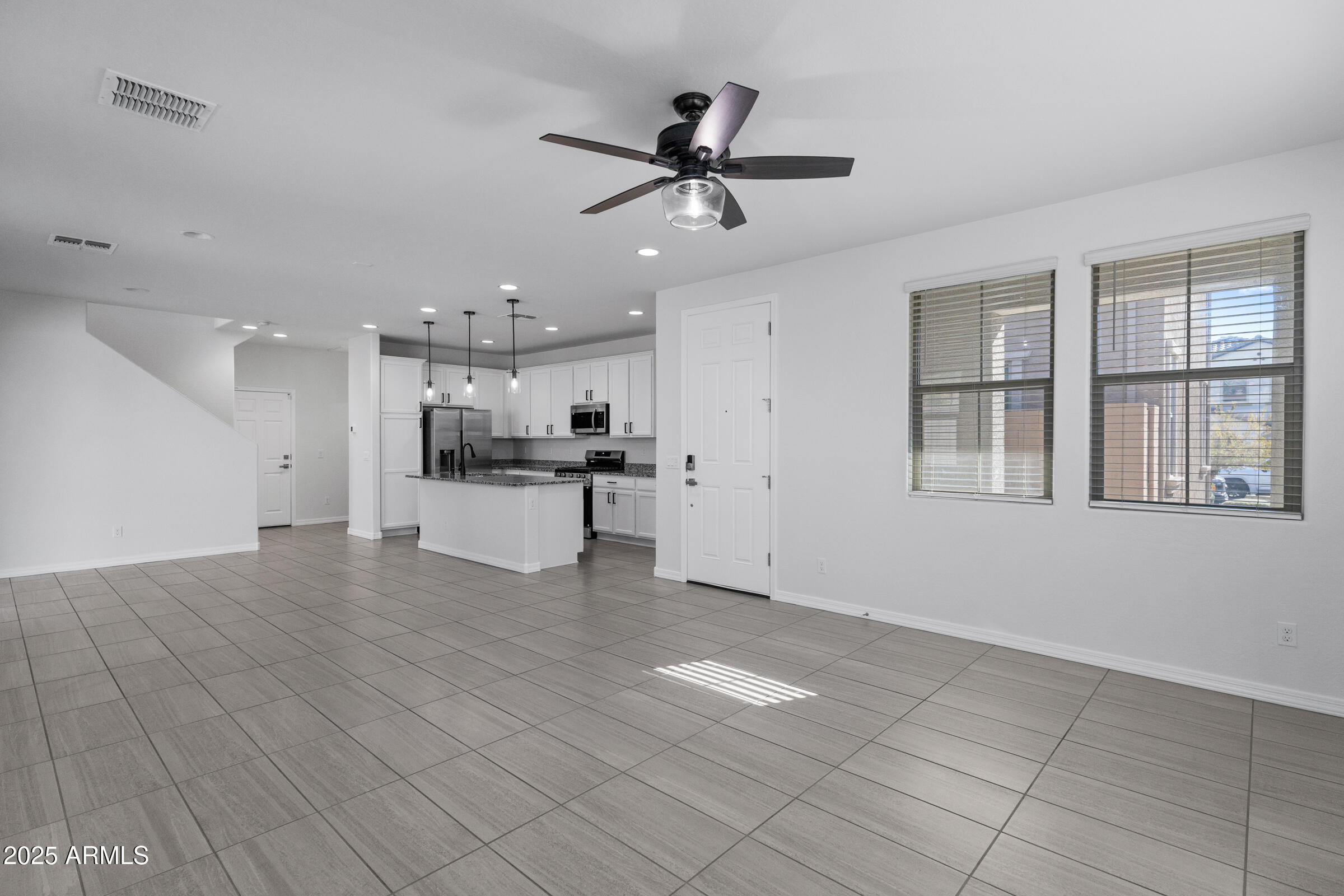 8250 E INVERNESS Avenue