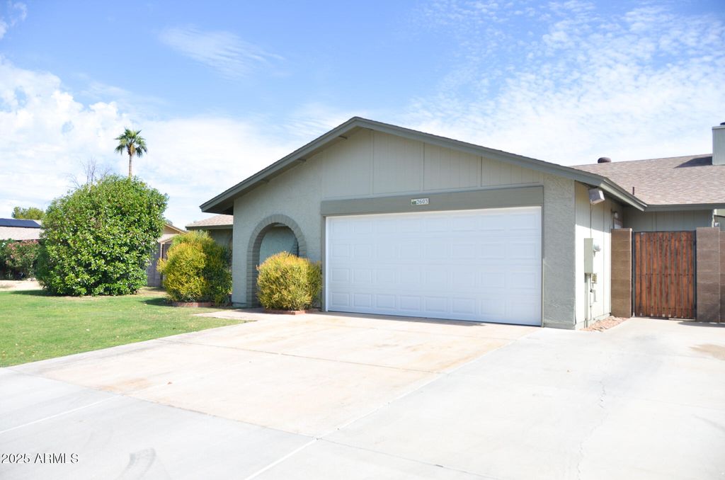 Photo of 2603 N Hartford Street, Chandler, AZ 85225 (MLS # 6922330)