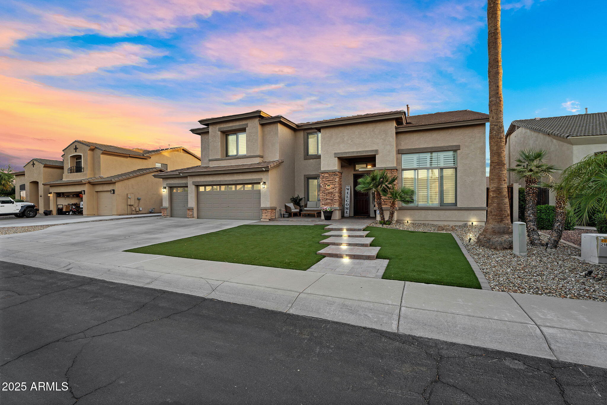 3445 E PAGEANT Place