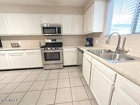 Photo of 1111 E Turney Avenue #25, Phoenix, AZ 85014 (MLS # 6891761)