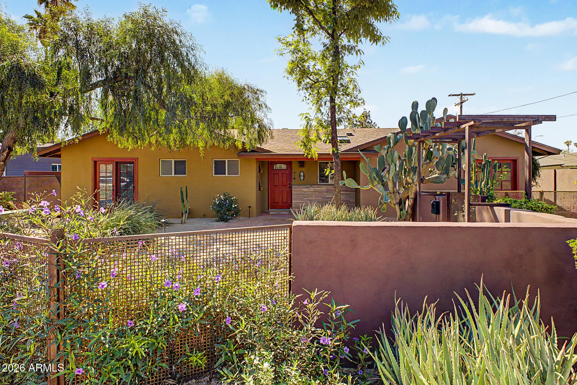 507 E SOLANA Drive
