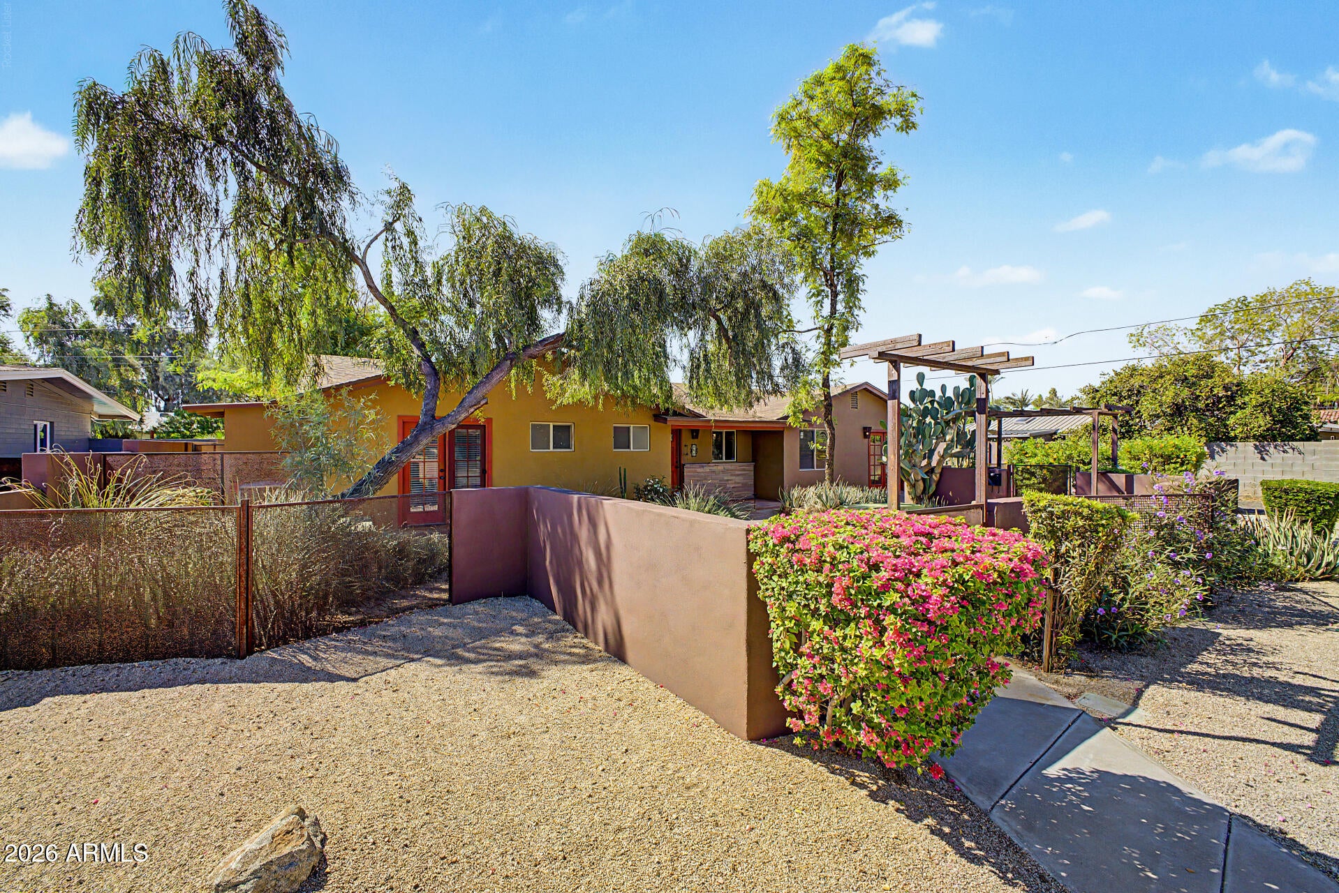 507 E SOLANA Drive