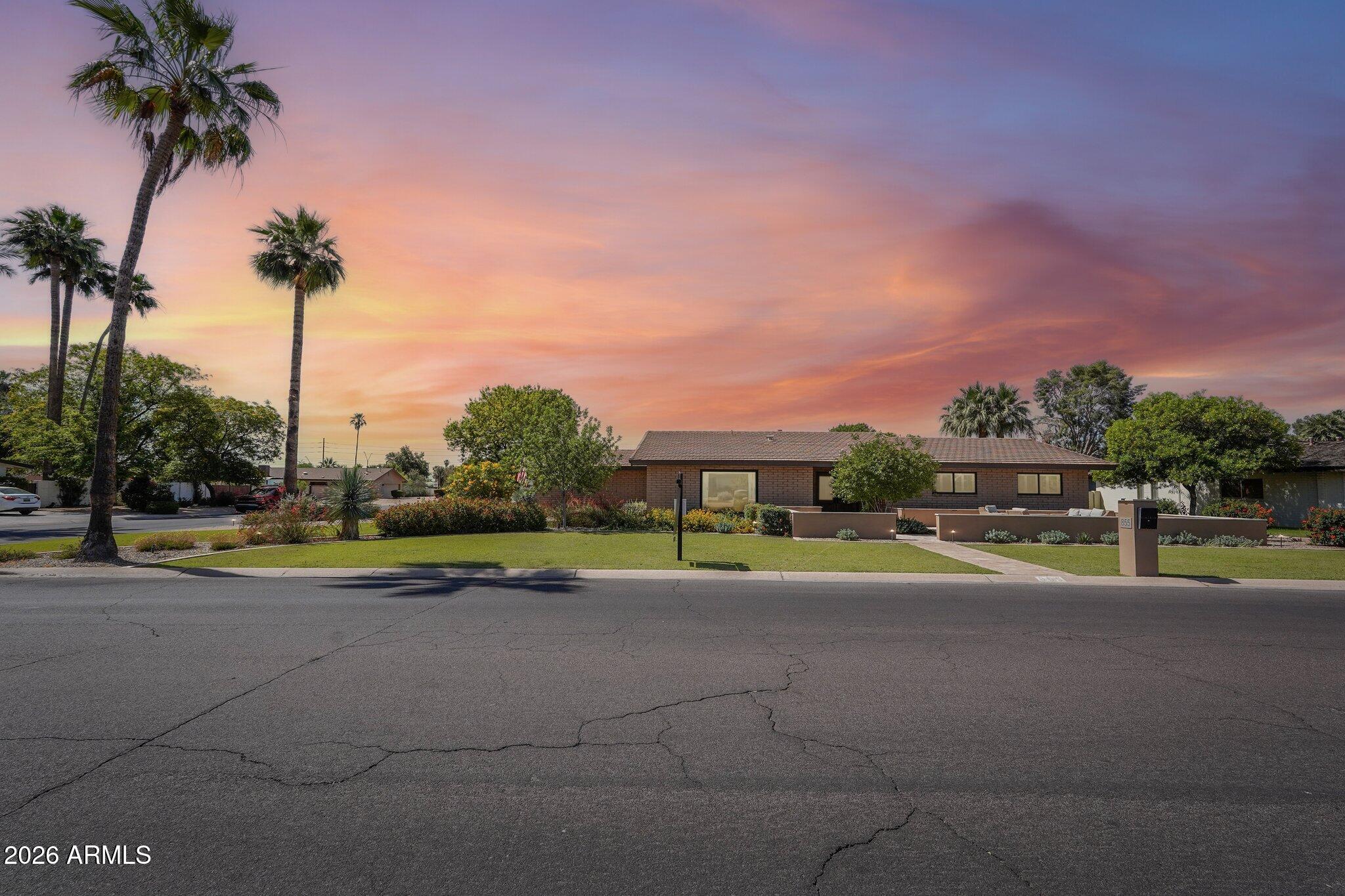 LITCHFIELD PARK SUB 12 UNIT 1 - Residential