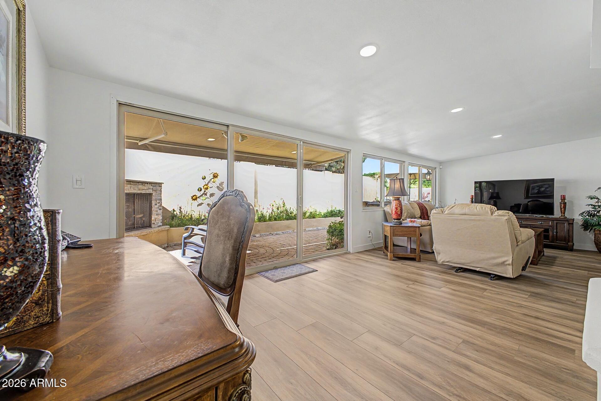 VILLA MONTEREY - Residential