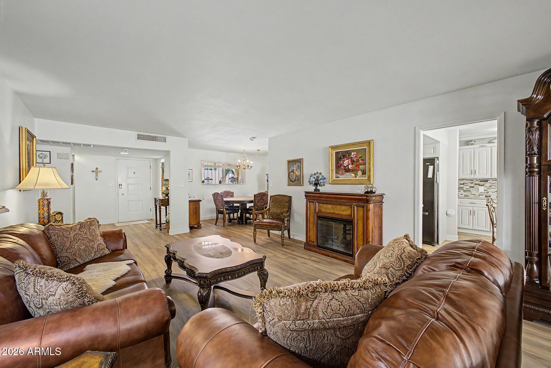 7806 E COOLIDGE Street