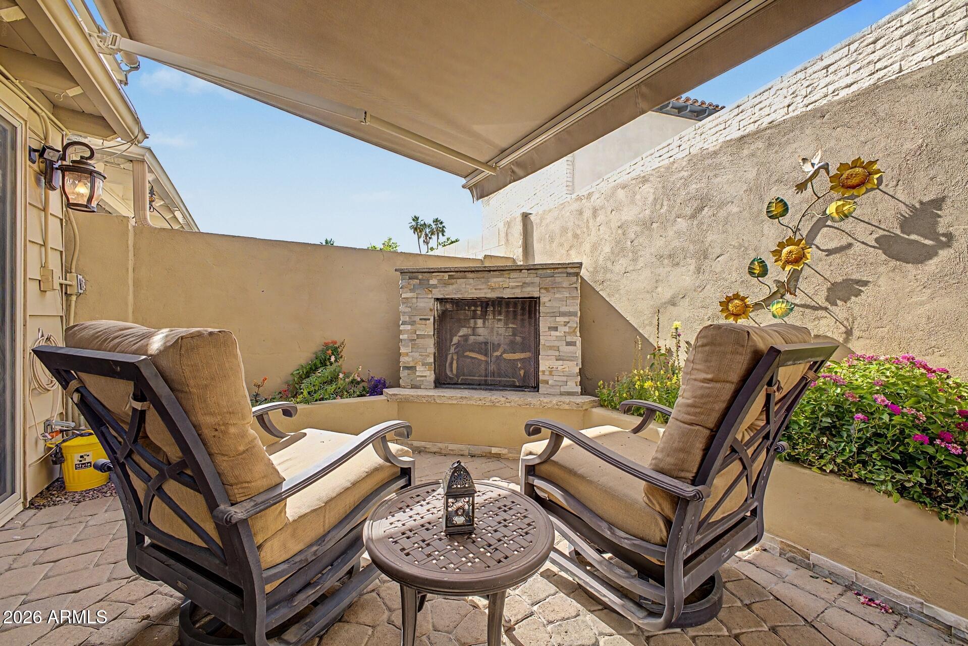 VILLA MONTEREY - Residential