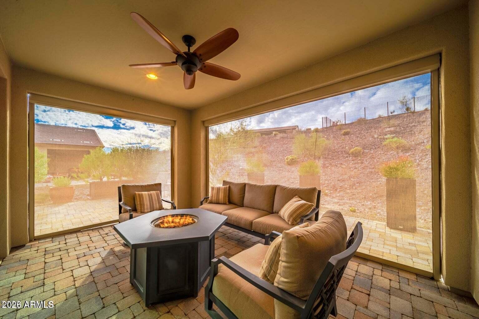 3904 GOLDMINE CANYON Way