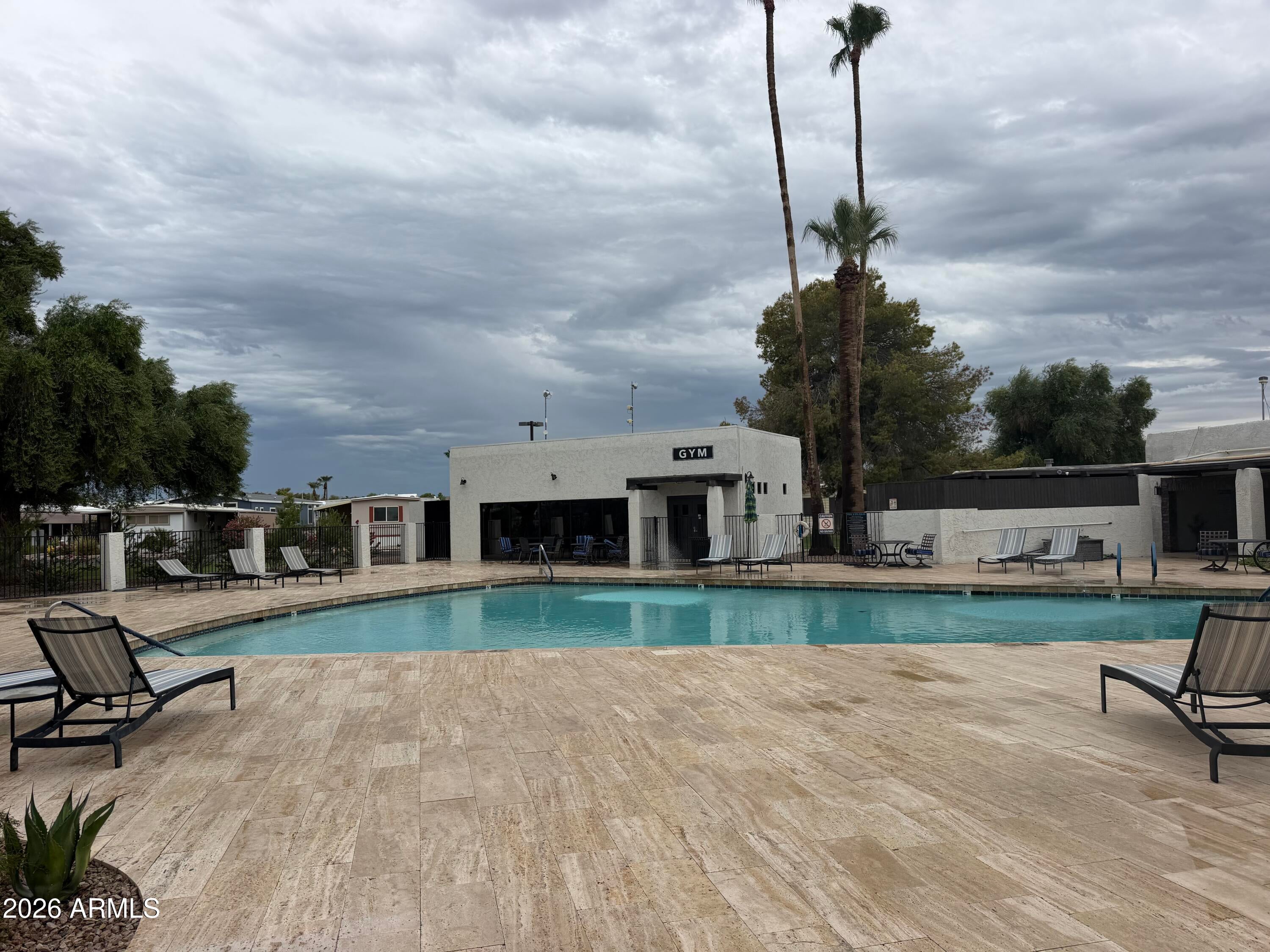 2609 W SOUTHERN Avenue 301
