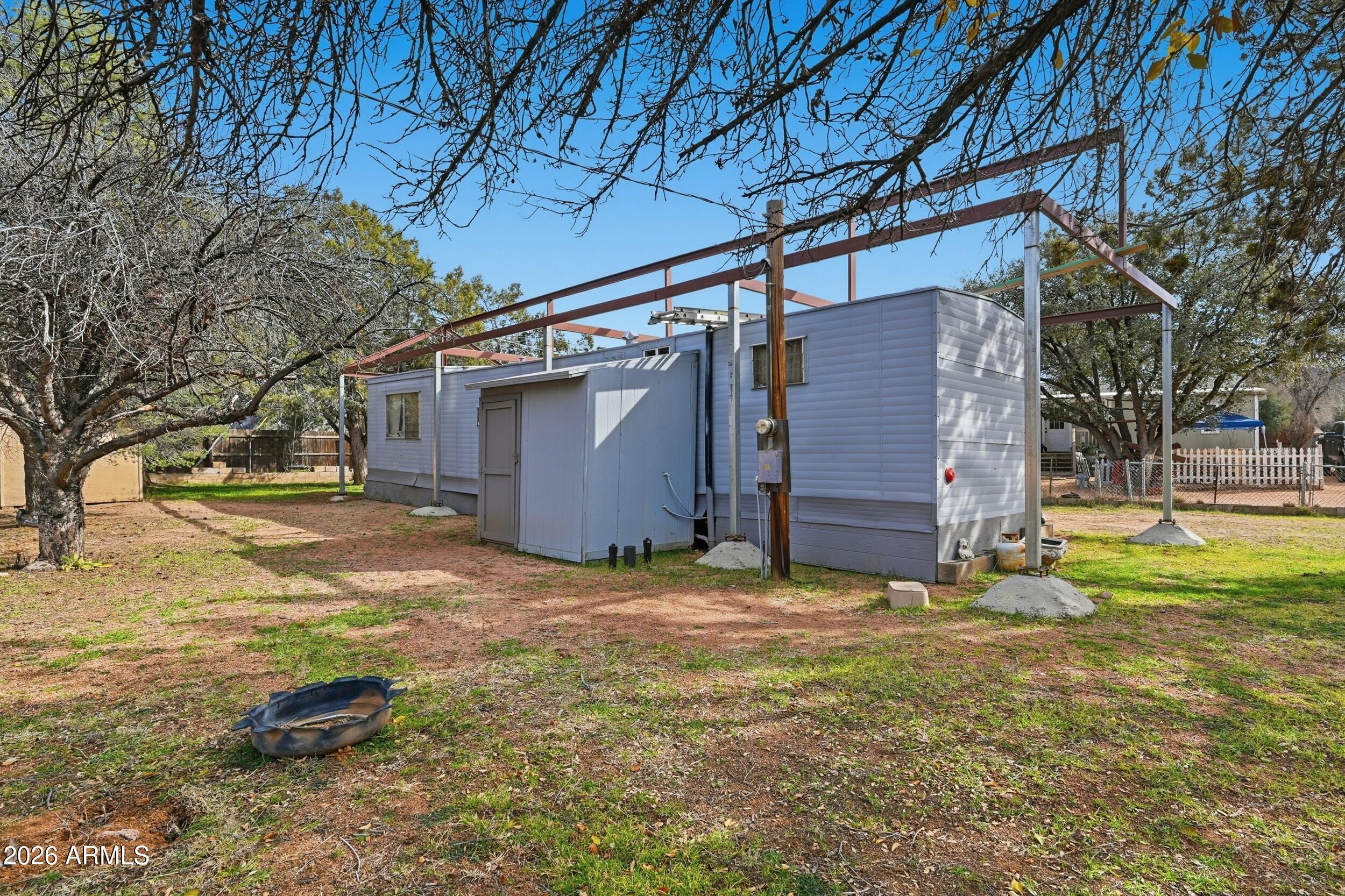 1509 N MITCHELL Drive