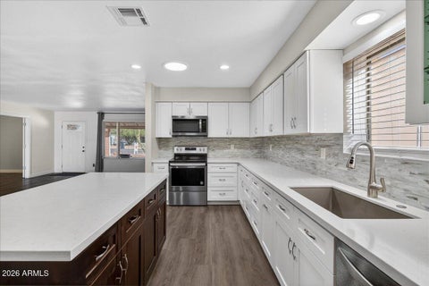 Photo of 8725 E Jackrabbit Road, Scottsdale, AZ 85250 (MLS # 6996547)