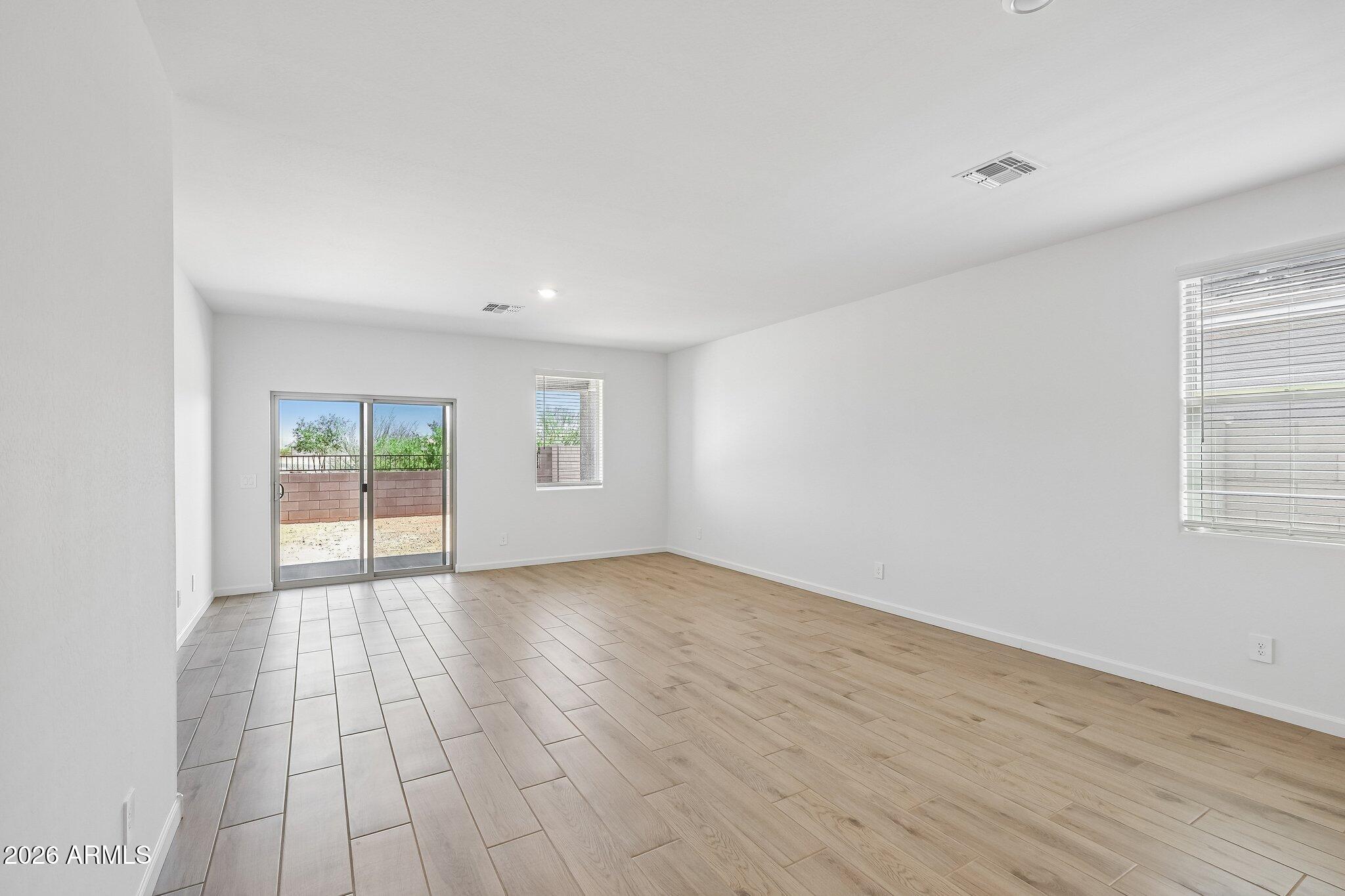 18222 W CREEDANCE Boulevard