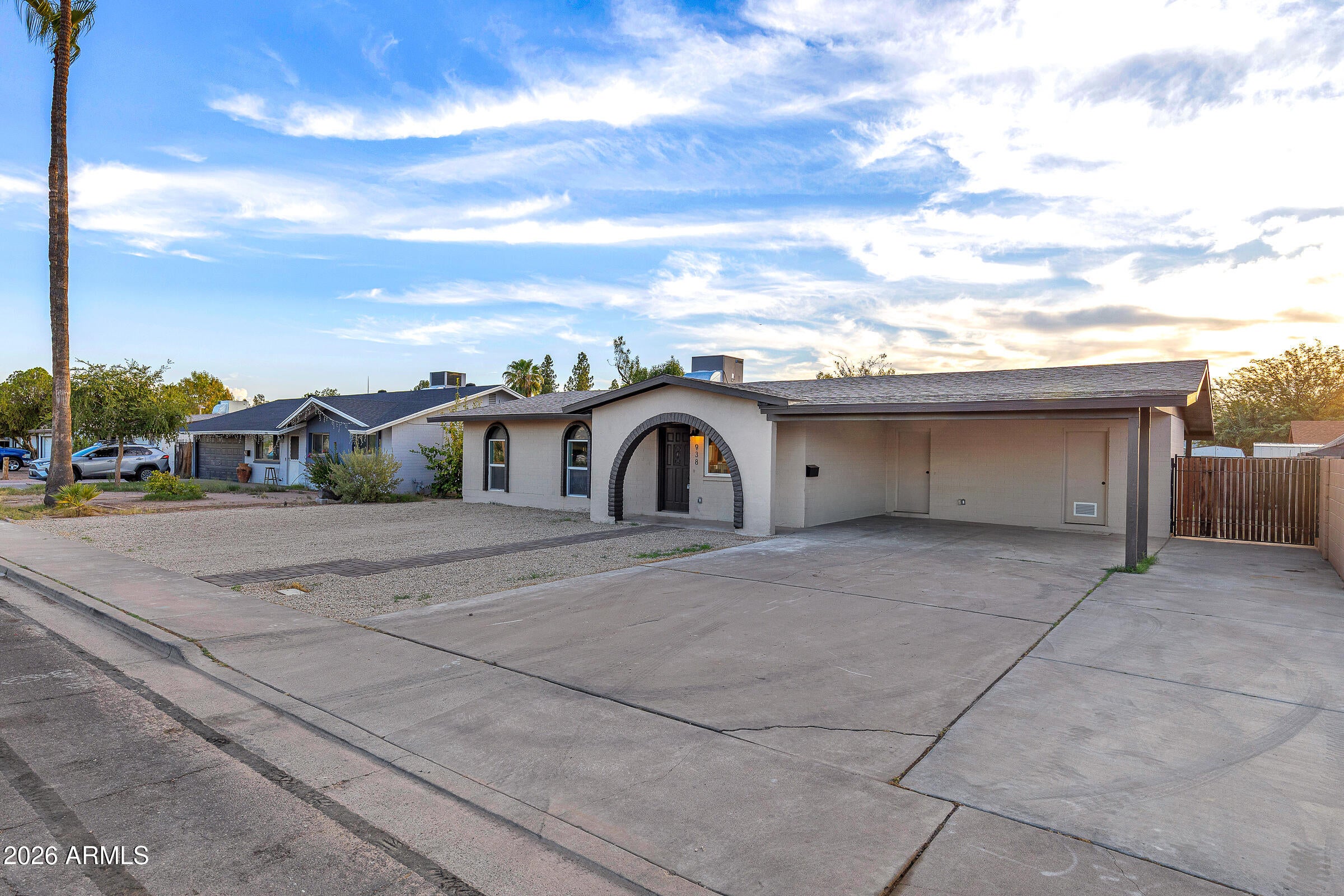 938 S OLIVE --