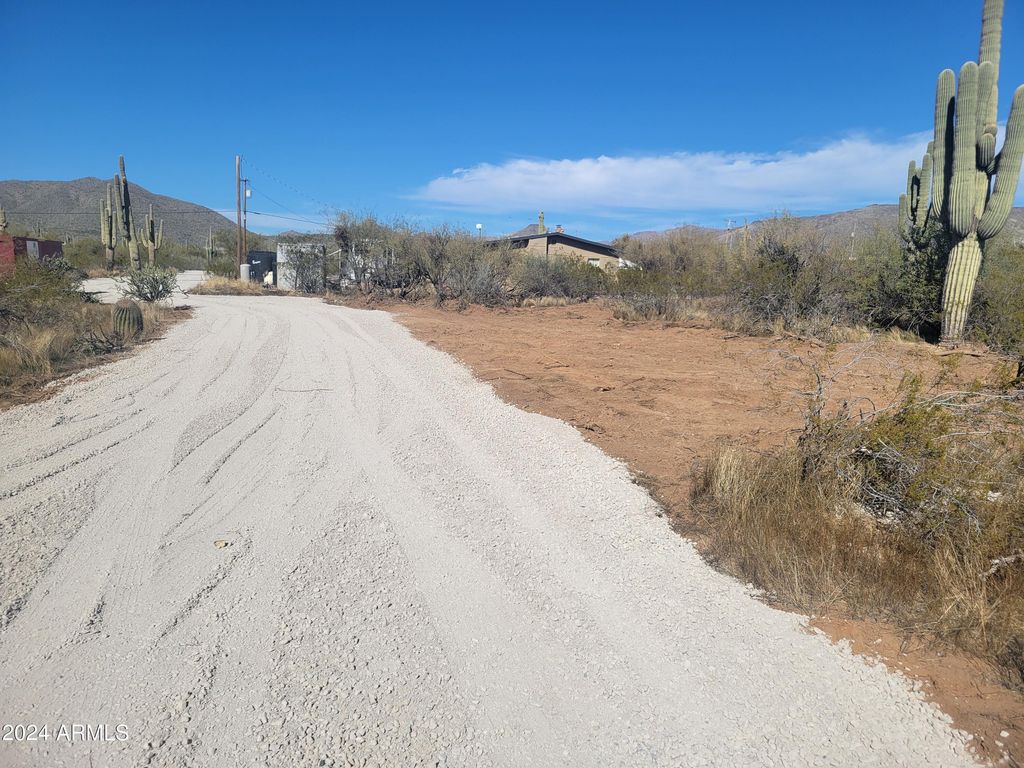 Photo of 0000 E Gravel Road #R, New River, AZ 85087 (MLS # 6736995)
