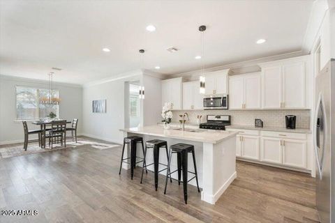 MLS: 6870807