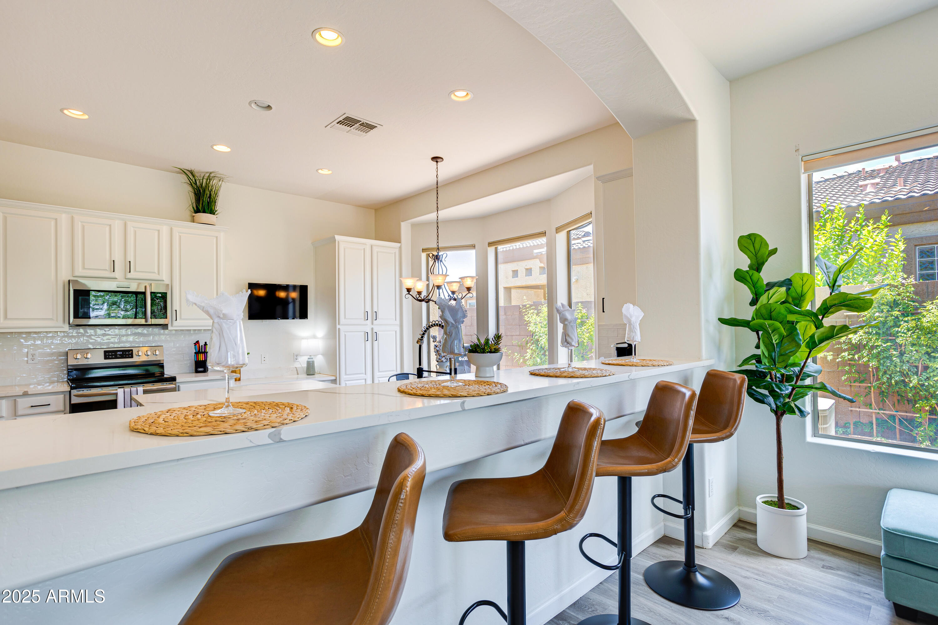 6686 S ST ANDREWS Way