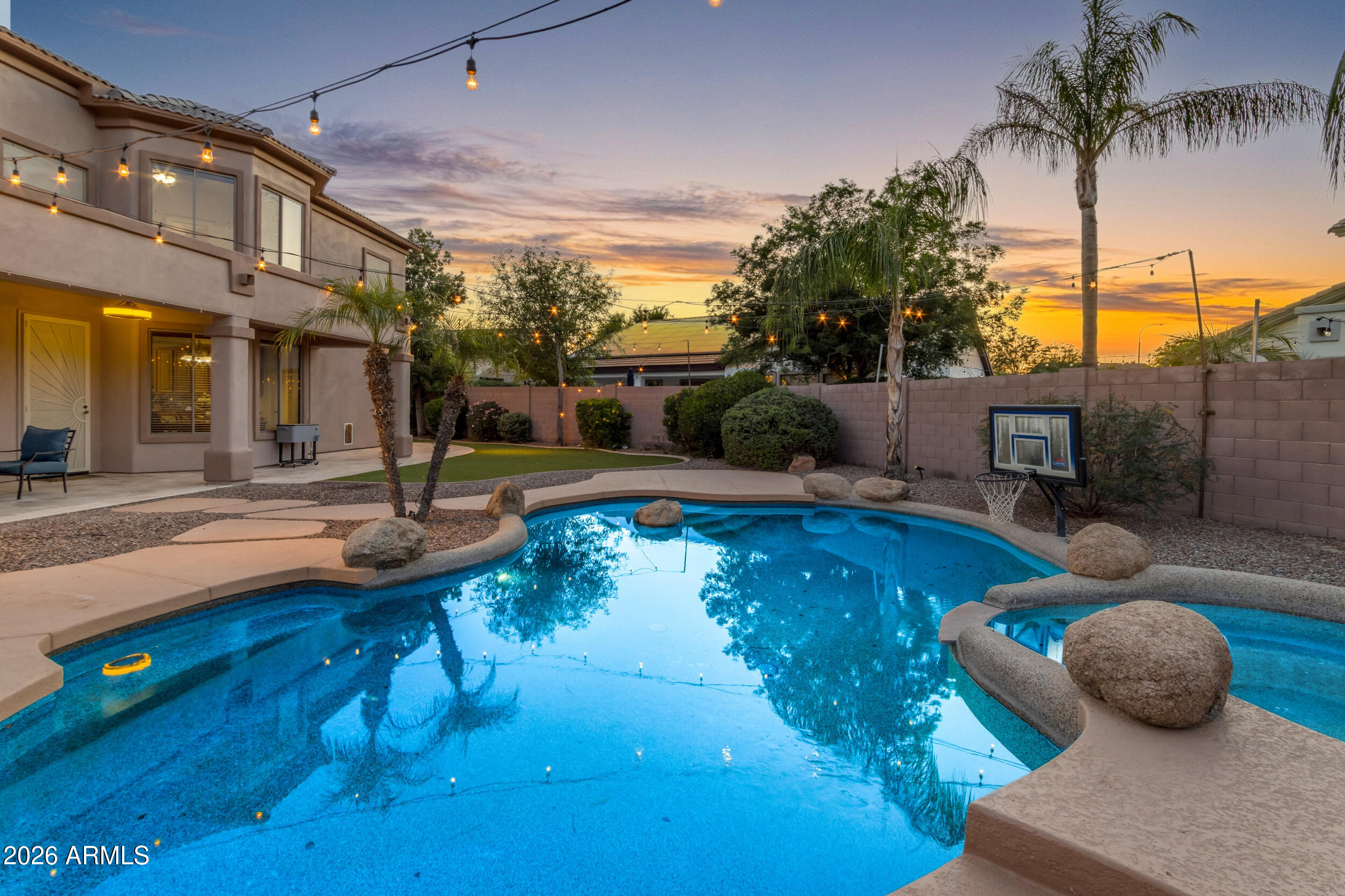 Saguaro Canyon - Residential