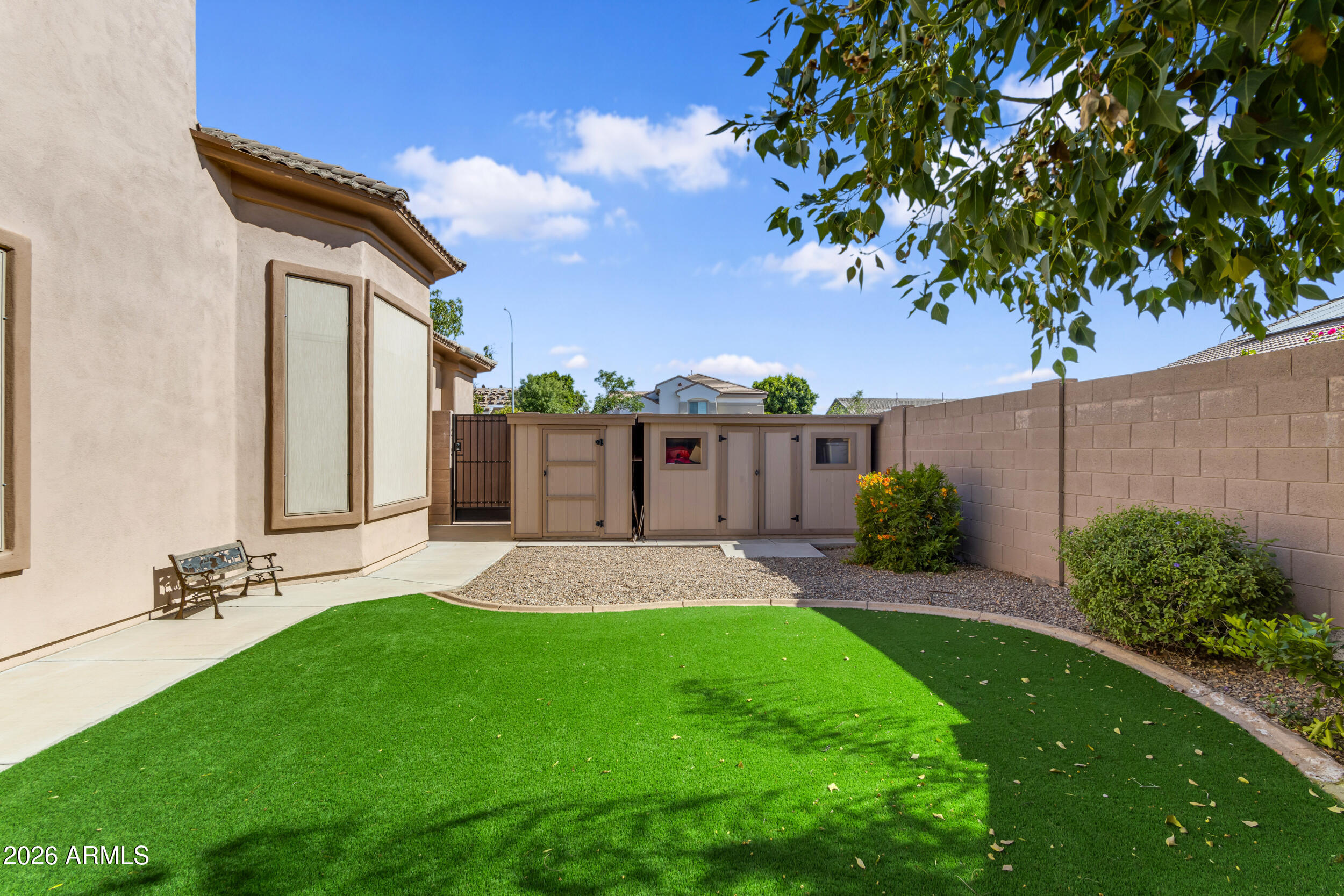 Saguaro Canyon - Residential