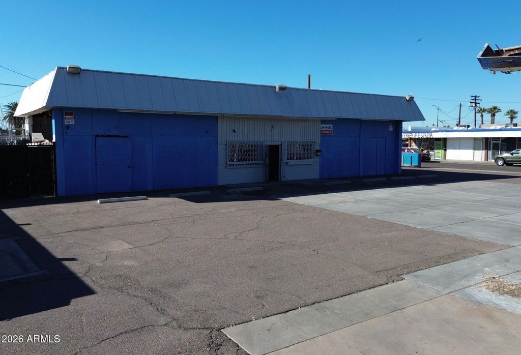 Photo of 3926 N 19th Avenue, Phoenix, AZ 85015 (MLS # 6999666)