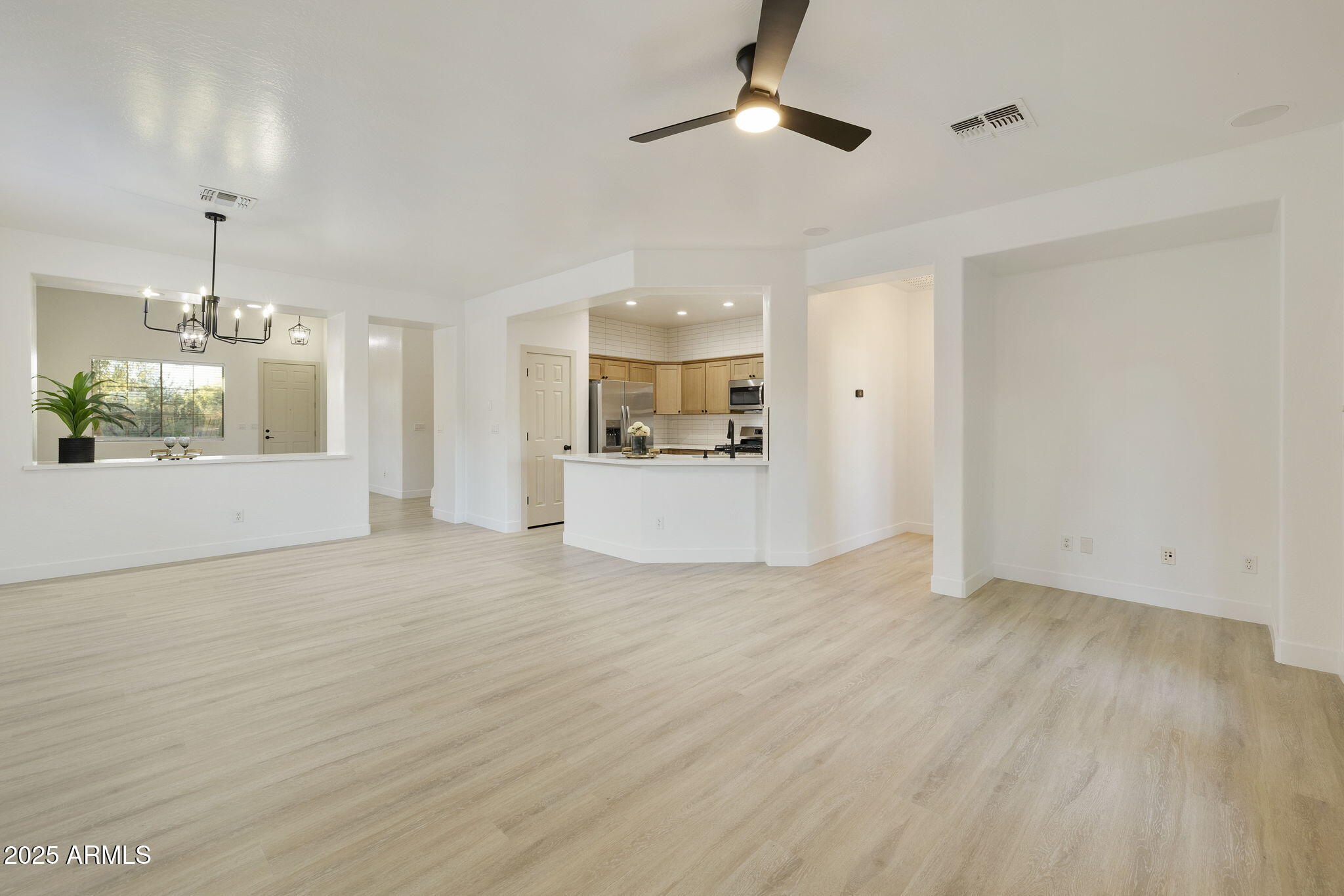 43343 N HEAVENLY Way