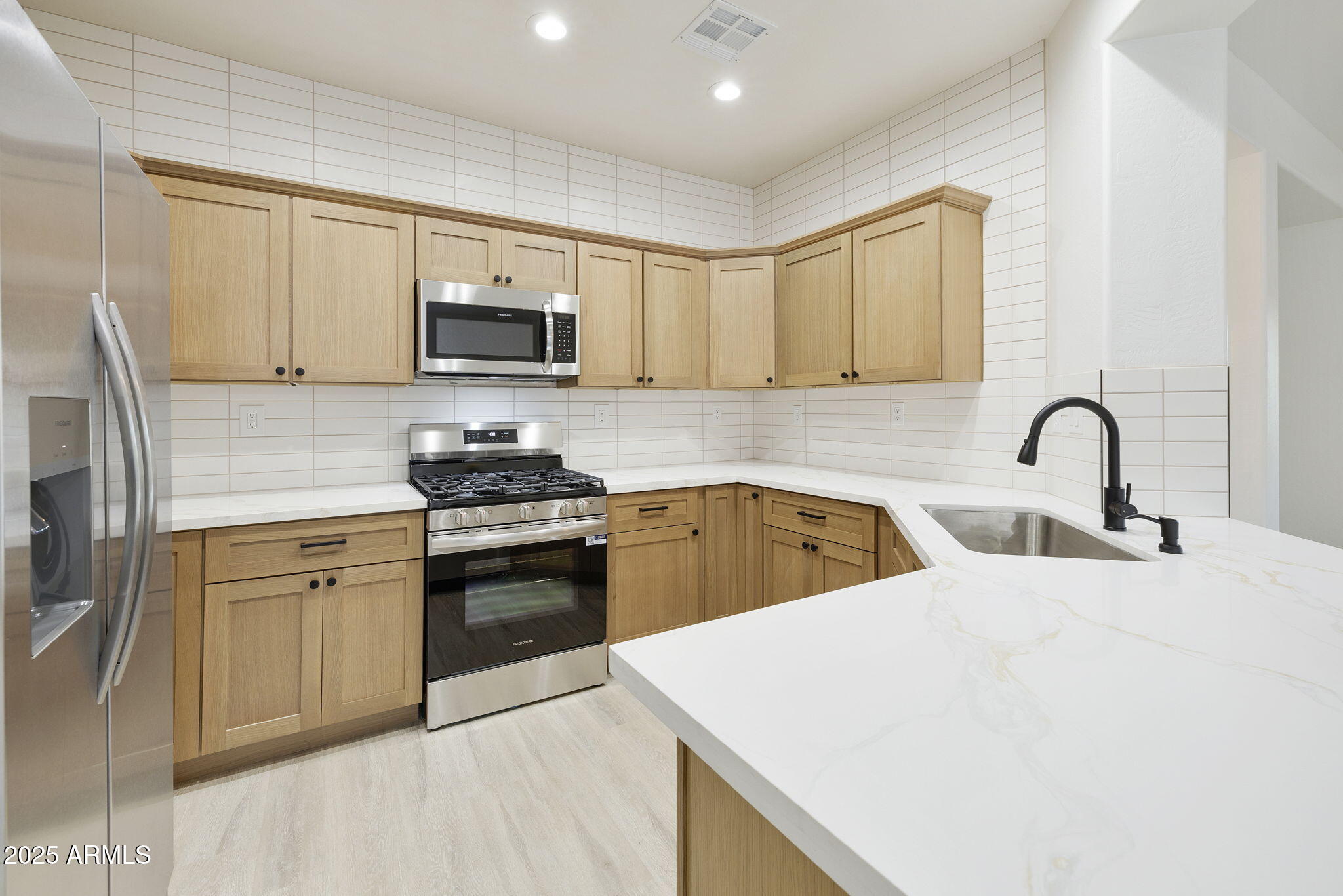 43343 N HEAVENLY Way