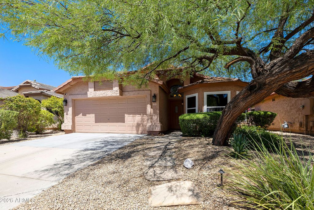 Photo of 4704 E Weaver Road, Phoenix, AZ 85050 (MLS # 7004732)